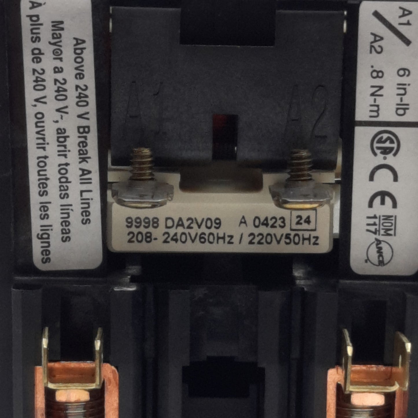 Used Square D 8910DPA52V09 Contactor, 2-Poles, 600VAC 50A Contact, 208-240VAC Coil