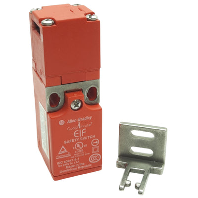 Used Allen Bradley 440K-E33030 Guardmaster Safety Interlock Switch 240VAC 3A w/Key