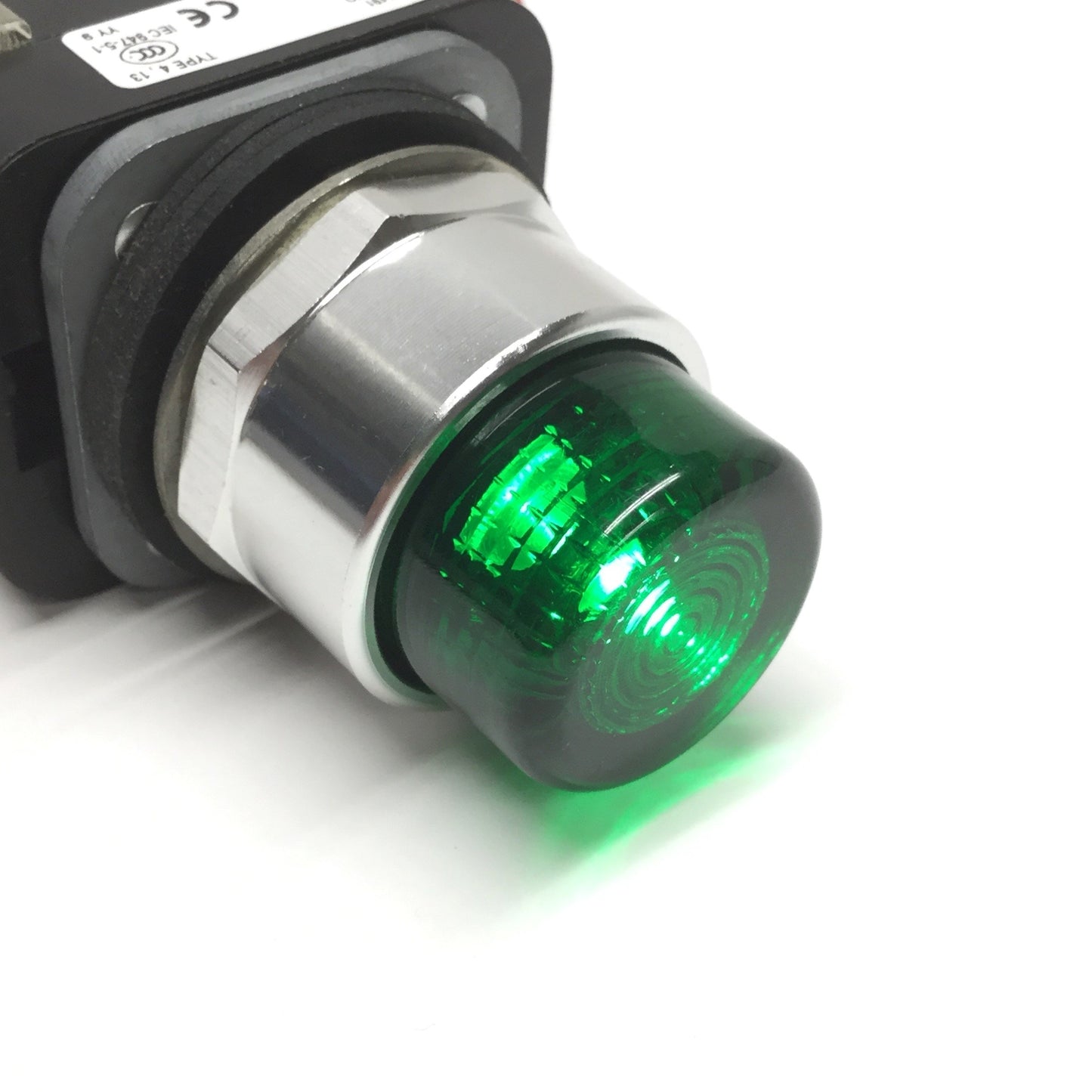 Used Allen Bradley 800T-QBH24G LED Illuminated Pushbutton Switch, Green, 24V, 1NO-1NC