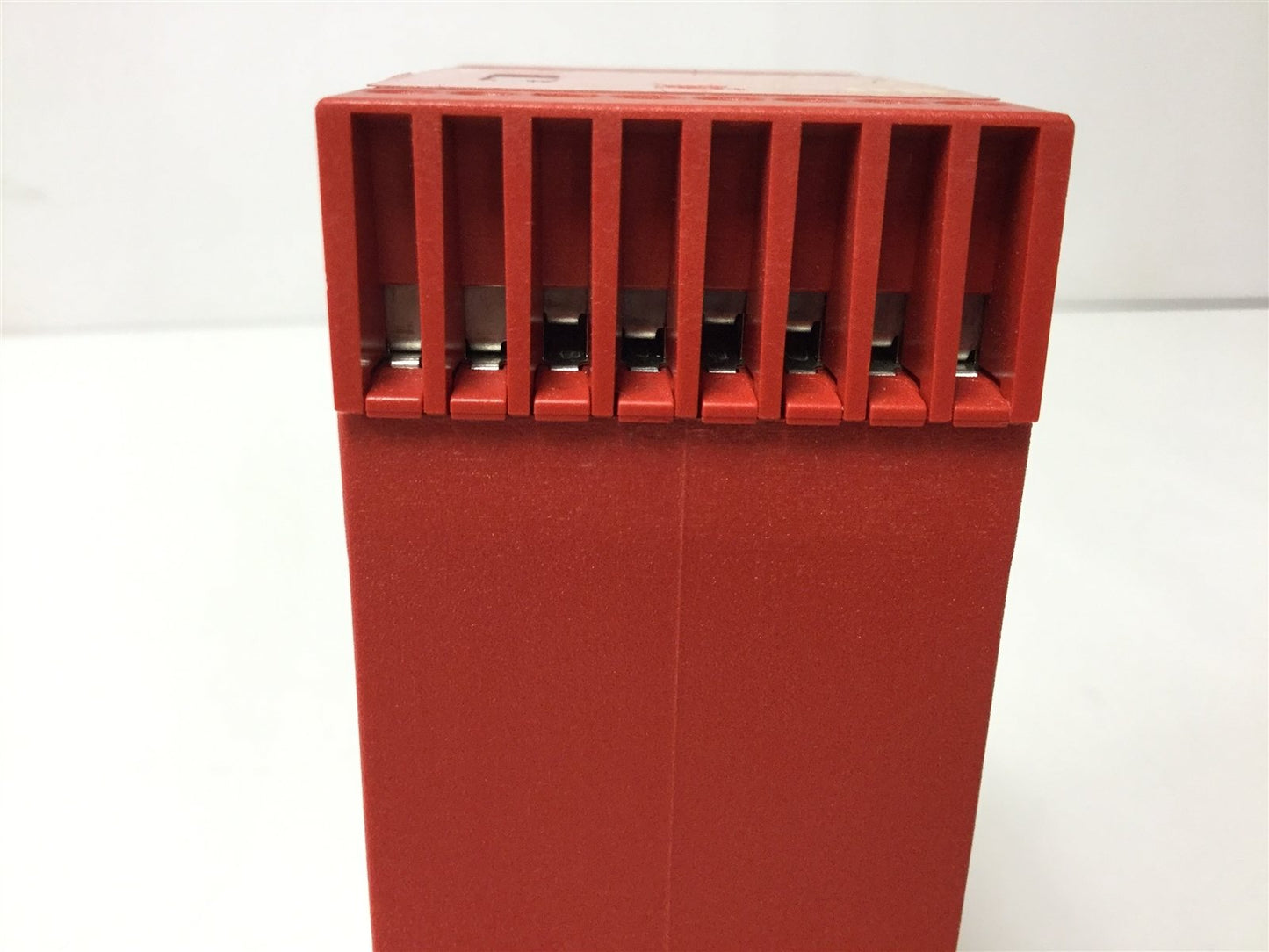 Used STI MC-S024/110/220 Safety Interlock Light Curtain Switch Control Unit 24VAC/DC