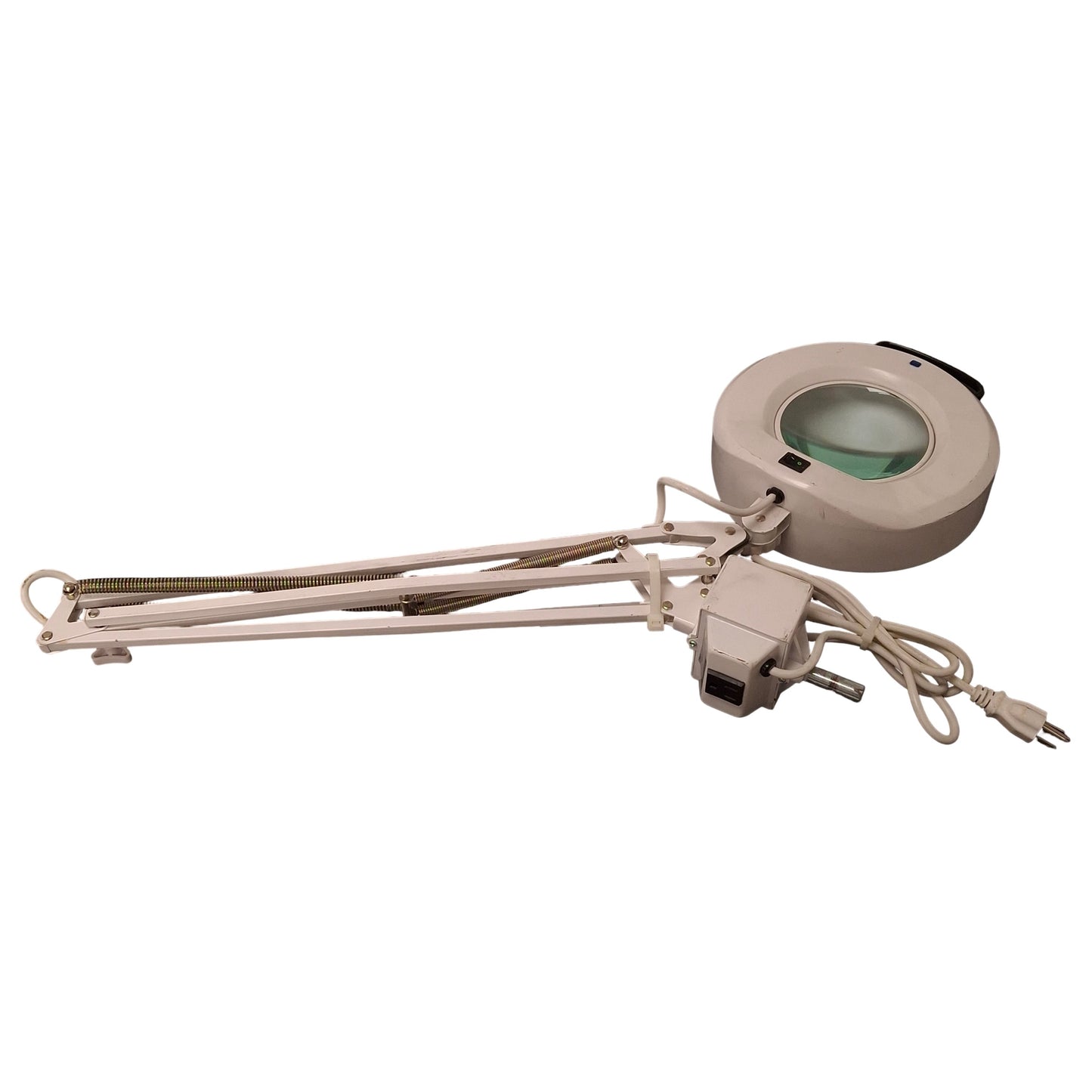 Used Luxo SL-114 IFM Magnifier, 45" Arm, 3 Diopter, 22W *No Light Guard*No Clamp*