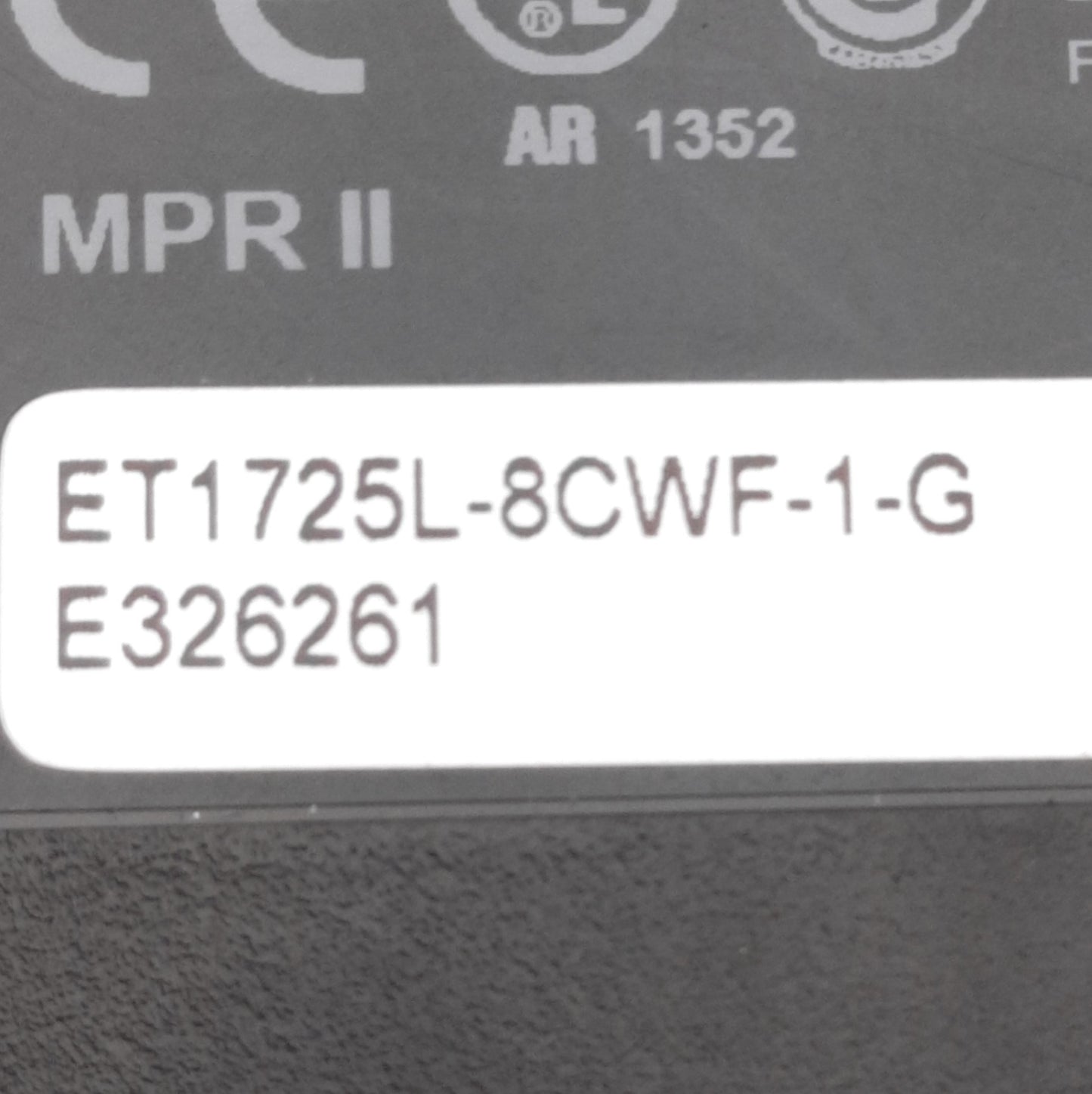 Used Elo ET1725L-8CWF-1-G Touchscreen Monitor 17in 12-19VDC*Chipped Plastic Top Left*