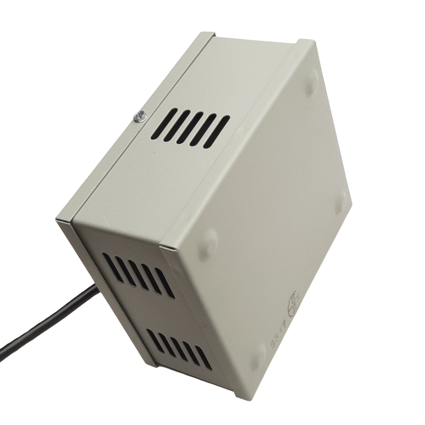 Used Staco 3PN221B VARIAC Variable Transformer, 120VAC 1-Phase In, 0-132VAC Out