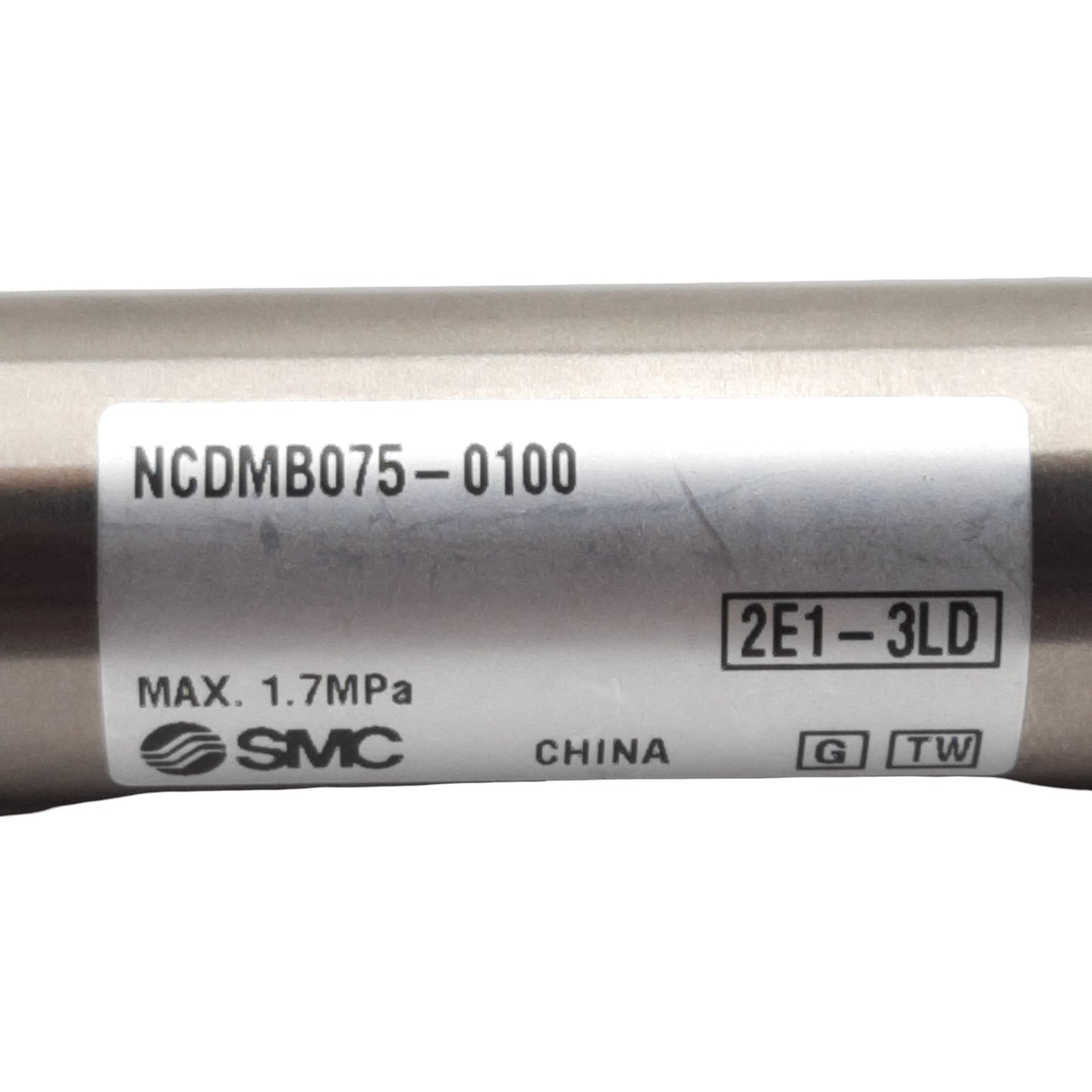 Used SMC NCDMB075-0100 Pneumatic Cylinder, ø3/4in Bore, 1in Stroke, 1/8in NPT, 1.7MPa