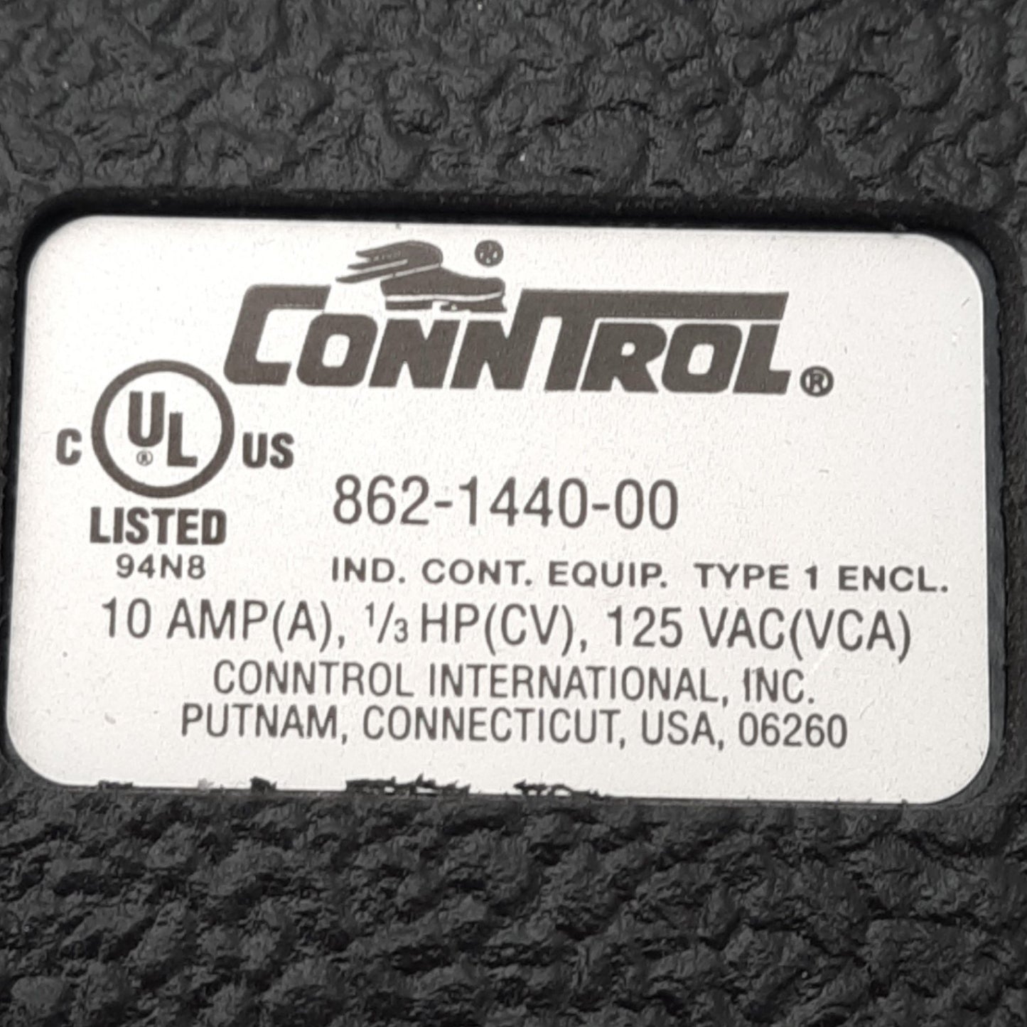 Used Conntrol 862-1440-00 Momentary Light Duty Foot Switch, 125VAC 10A, 6ft Cable