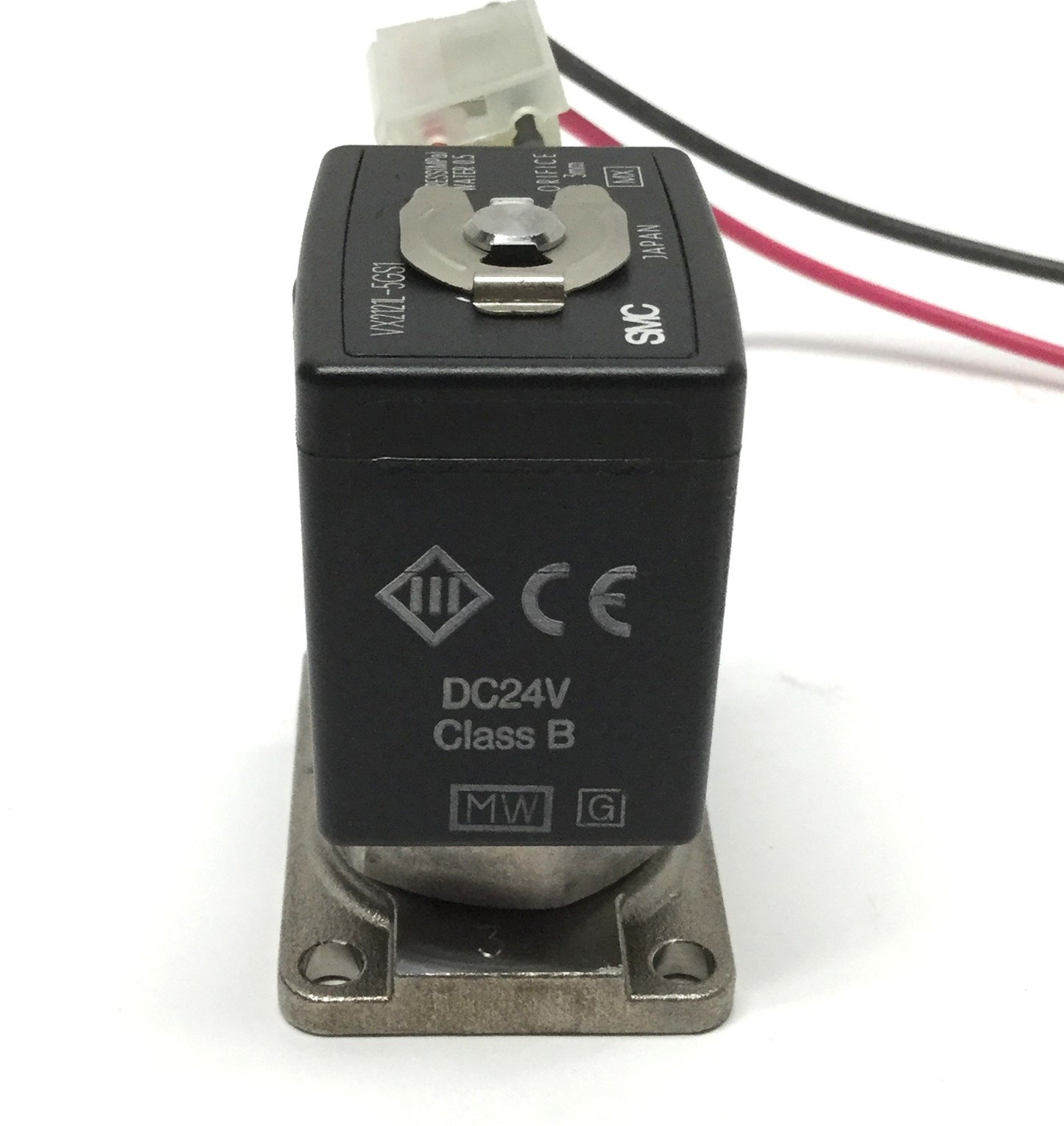 New – Open box SMC VX2121L-5GS1 Solenoid Water Valve, 2-Way NC, Ø3mm Orifice, 24VDC, 0.5MPa