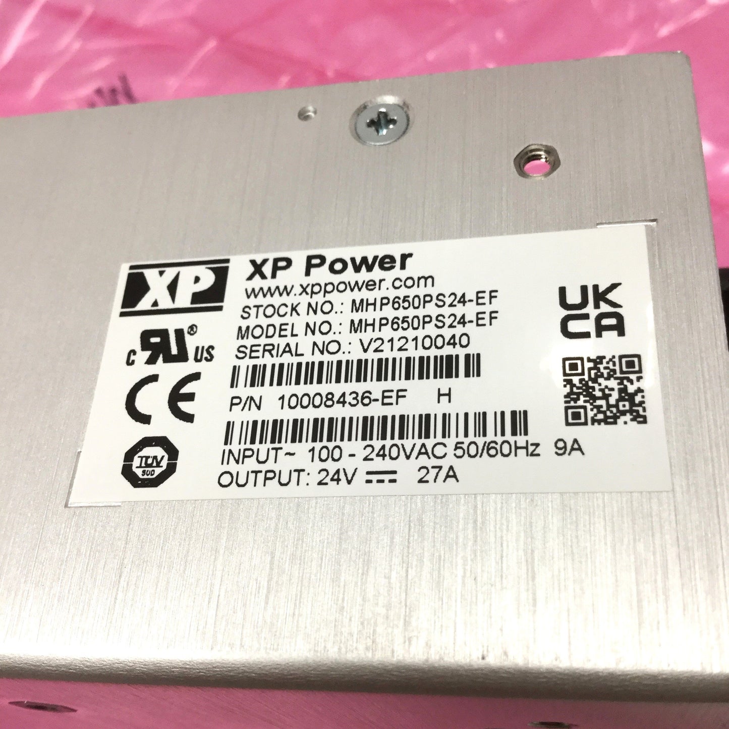 New XP MHP650PS24-EF Medical & ITE Power Supply 100-240VAC In, 24VDC 27A Out 650W