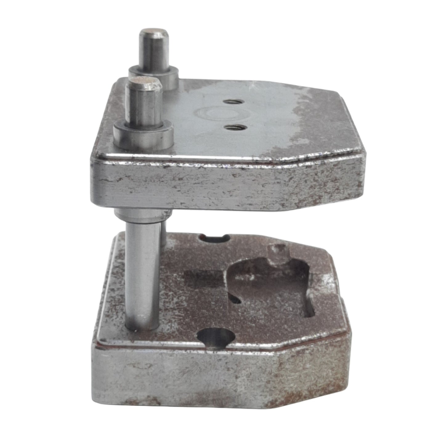 Used Janesville Tool Mfg 01-001468 Shoe Die Set, Two Post & Two Shoe, 3.5in x 2.87in