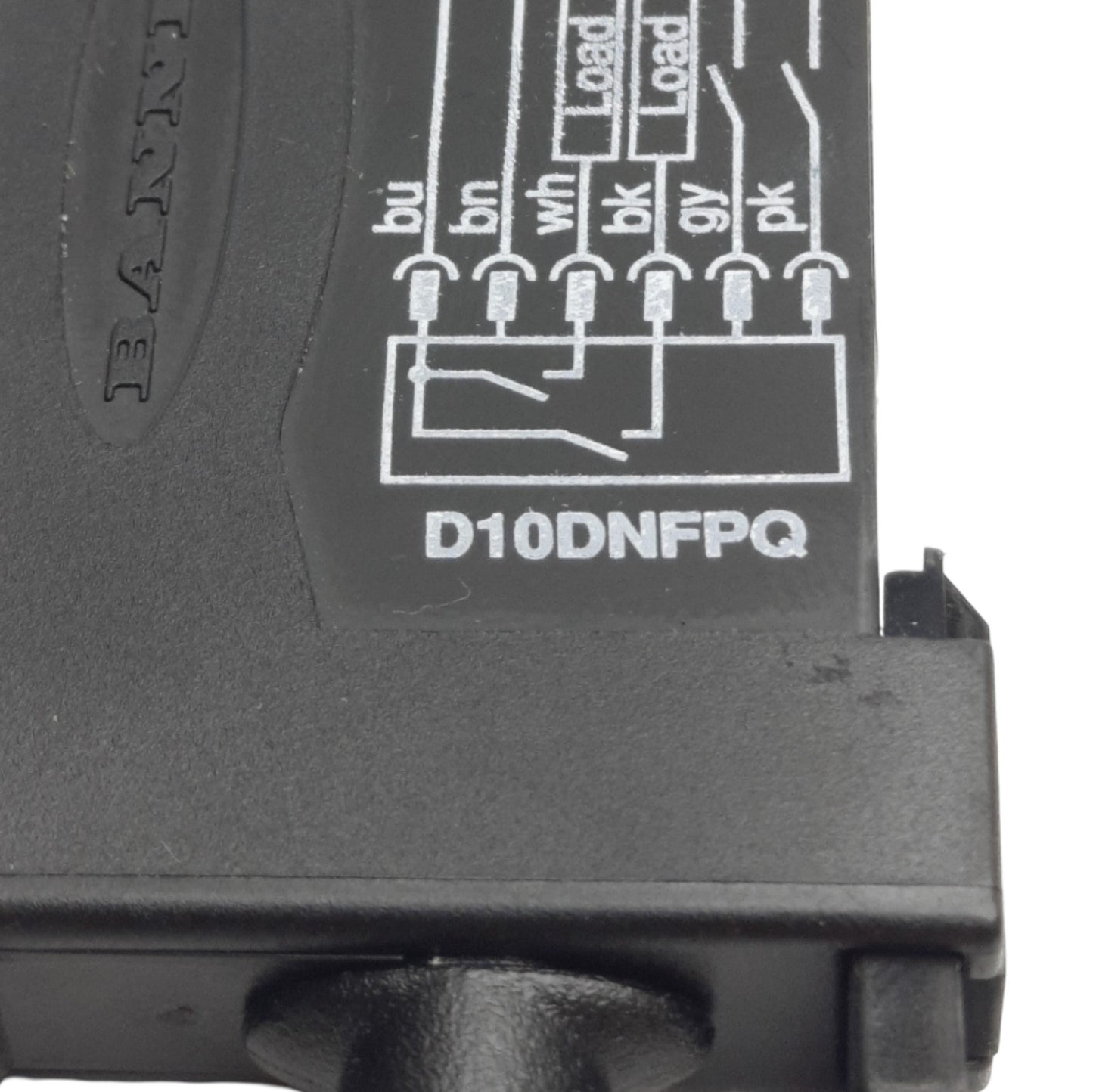 Used Banner Engineering D10DNFPQ Fiber Optic Sensor, 12-24VDC, 2NPN Outputs, M8 6-Pin