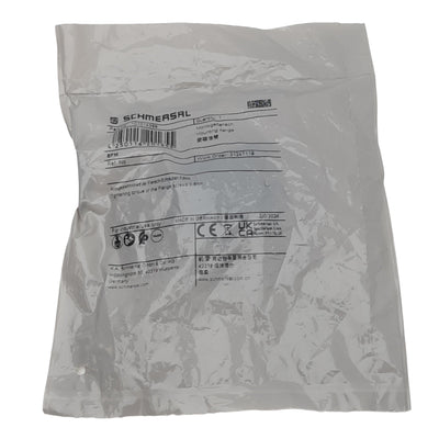 New Schmersal 101014388 Mounting Flange for N/E Series, 42x29x17mm