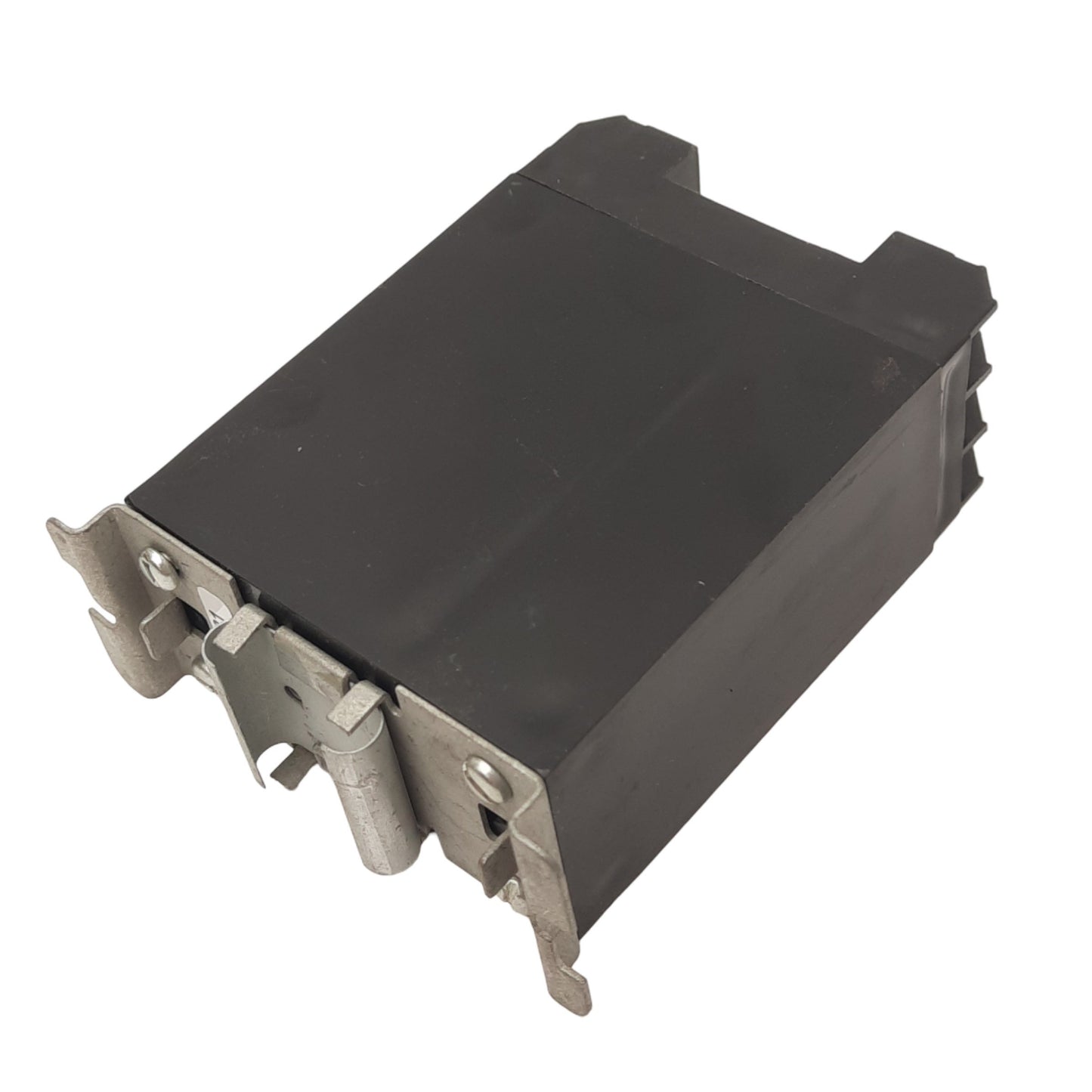 Used Cutler-Hammer D40AATI Power Relay, 3-Pole, 15A 120/240VAC Max, 24VDC Coil