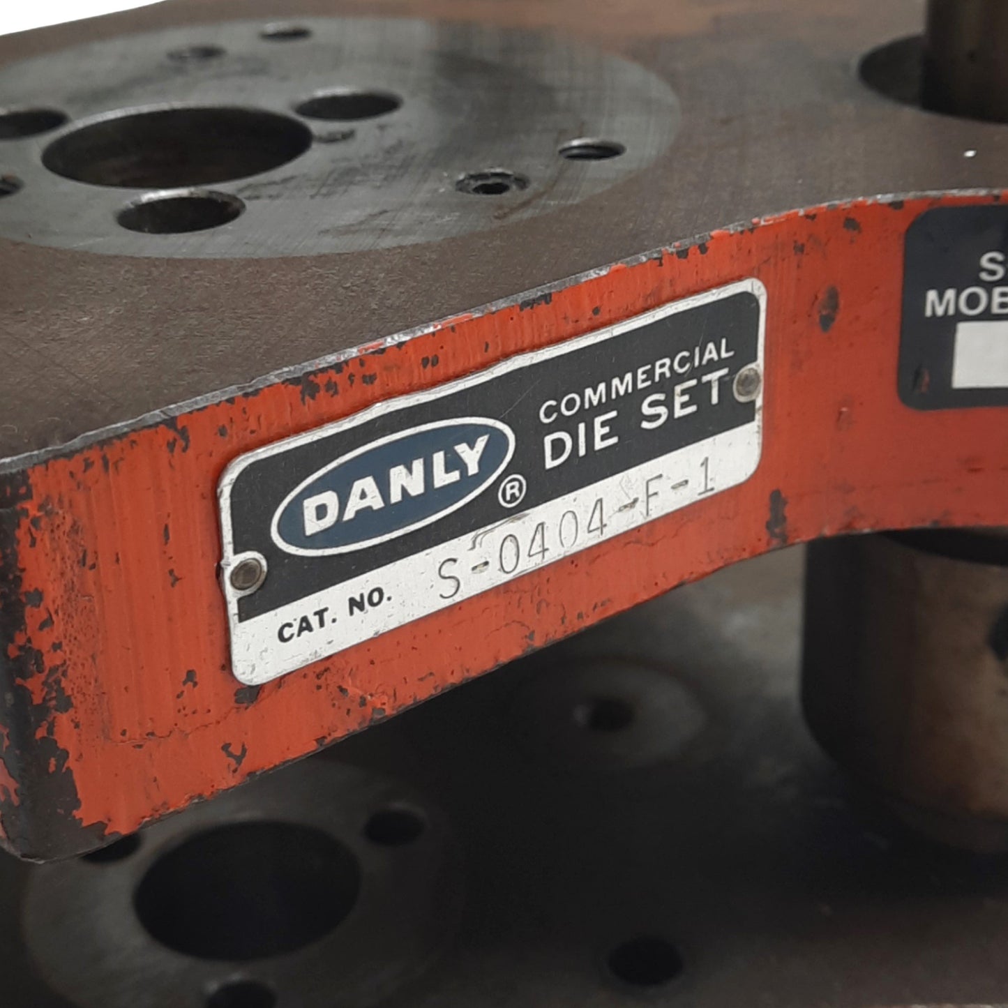 Used Anchor Danly S-0404-F-1 MCX-12000006-T1 Die Holder Set, ø2in Die OD, ø1in Posts