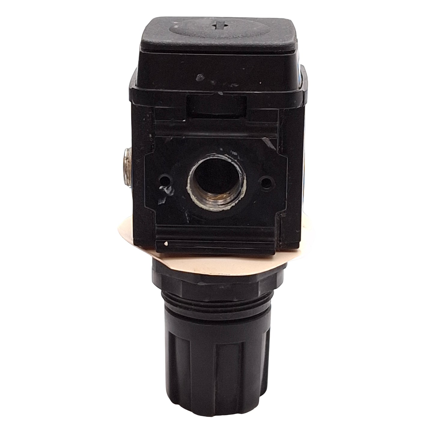 Used Wilkerson R08-02-F000 Pneumatic Regulator, 300PSIG Inlet, 0-125PSIG Set, 1/4NPT