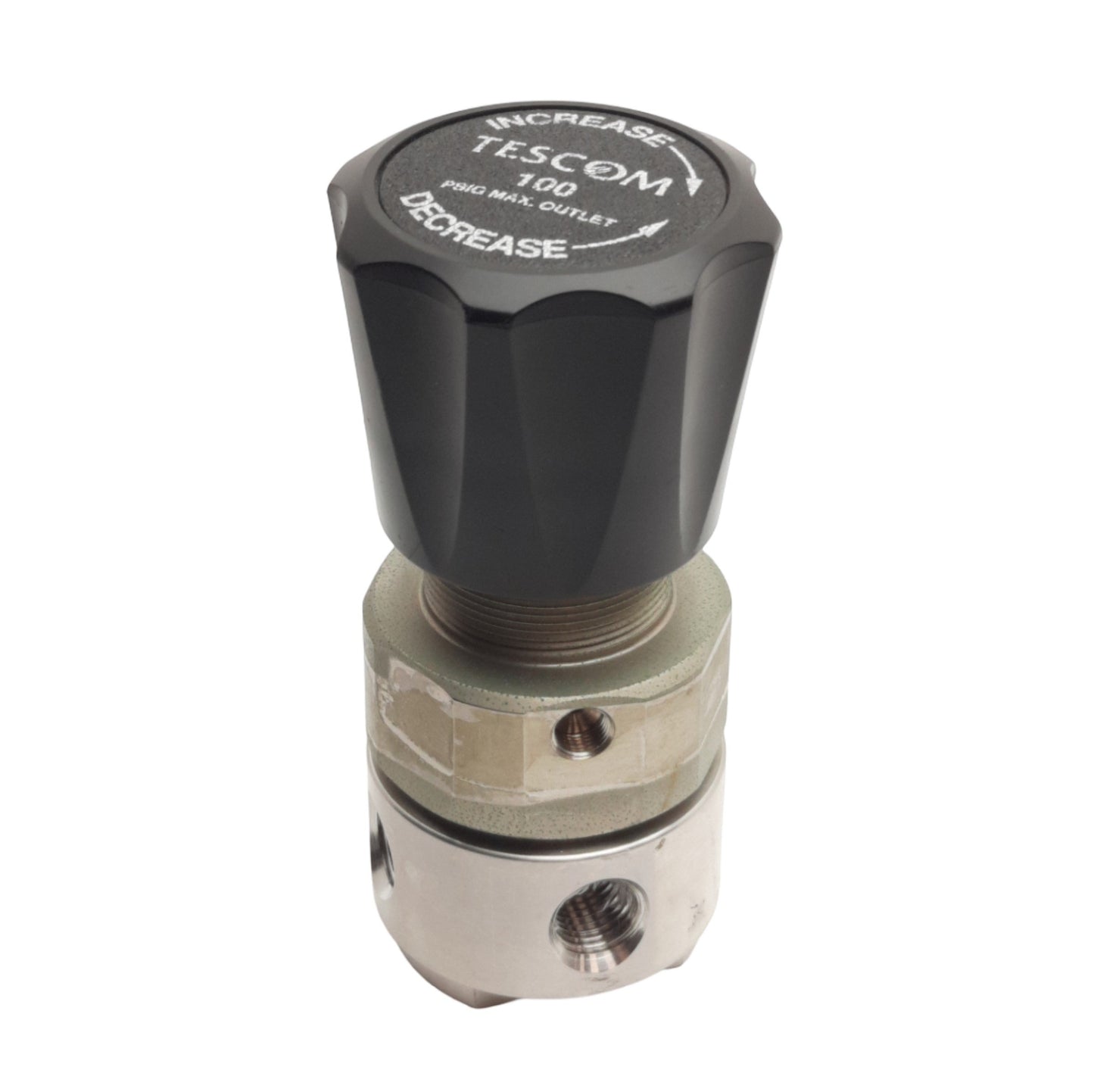 Used Tescom 44-2262-242-010 Regulator, 0-100psig Outlet, 400psig Inlet, 1/4in NPTF
