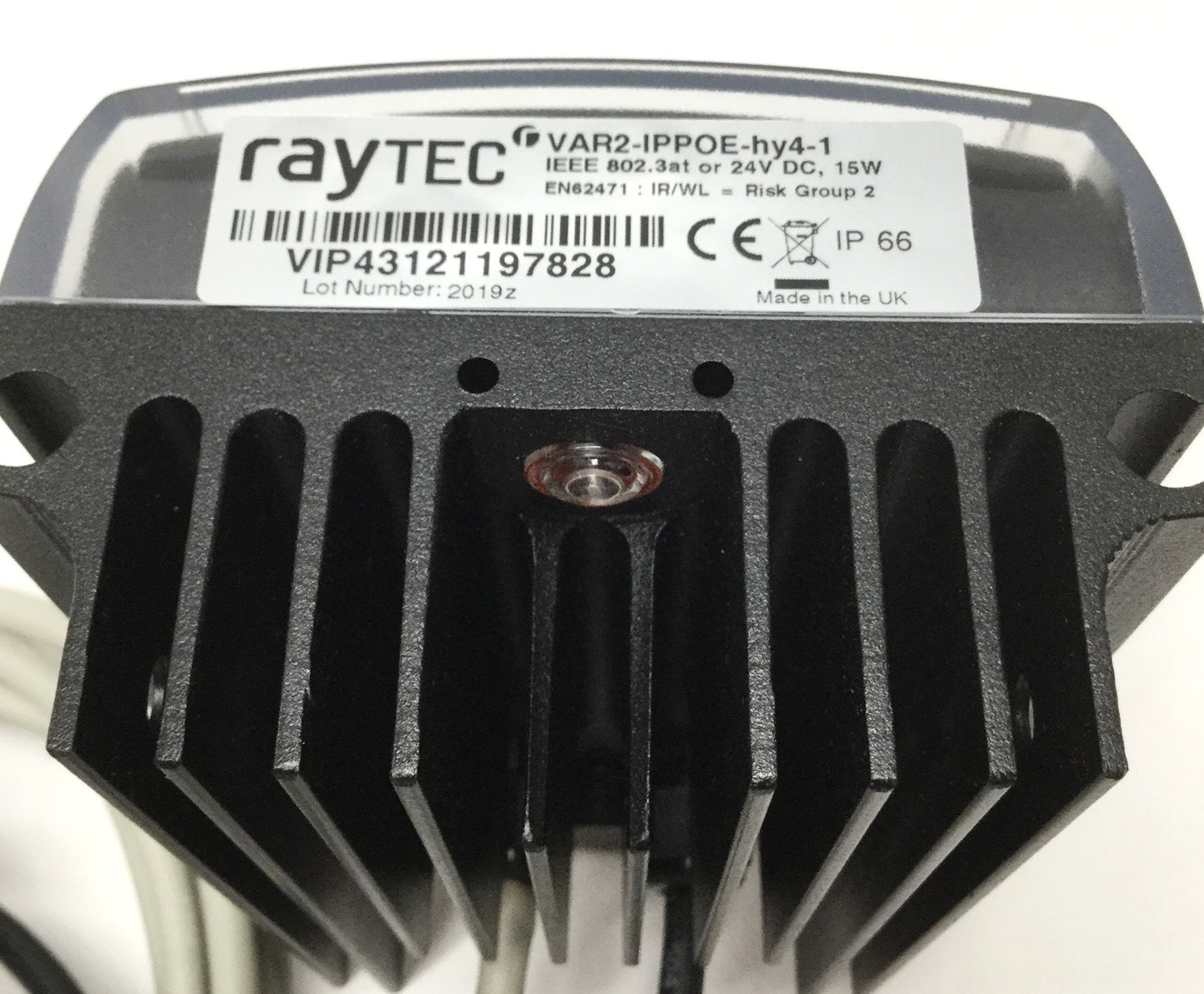Used Raytec VAR2-IPPOE-hy4-1 Network LED Illuminator White/Infrared Light Hybrid, PoE