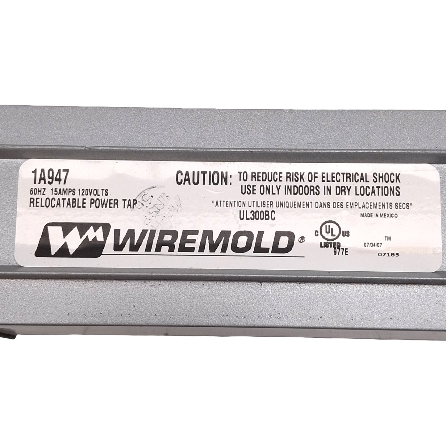 Used Wiremold UL300BC Power Strip, 8-Outlet, 2ft Length, 15A 120VAC 60Hz, NEMA 5-15R