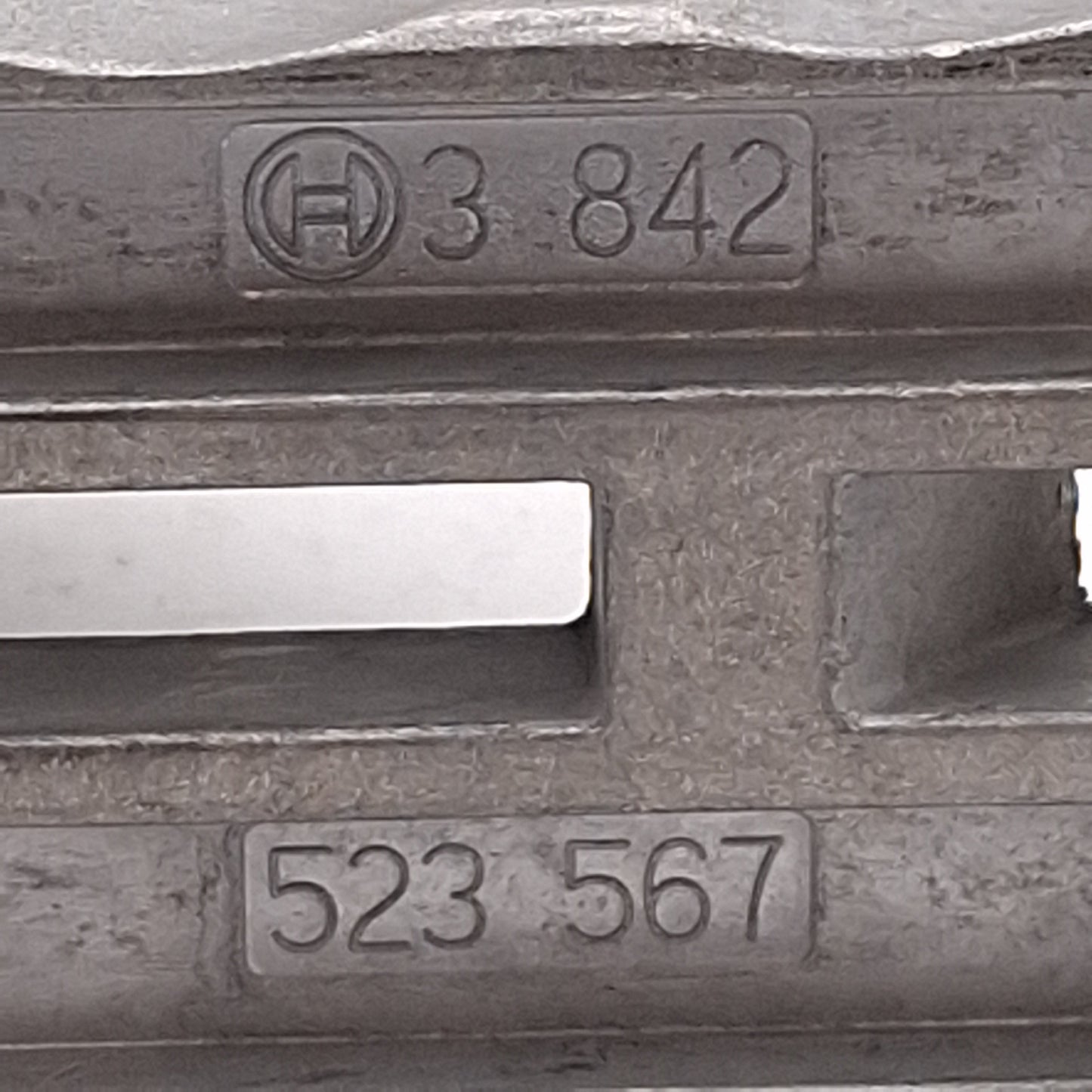 Used Lot of 10 Bosch Rexroth 3842523567 Aluminum Corner Bracket, Slot-10, 45x90mm