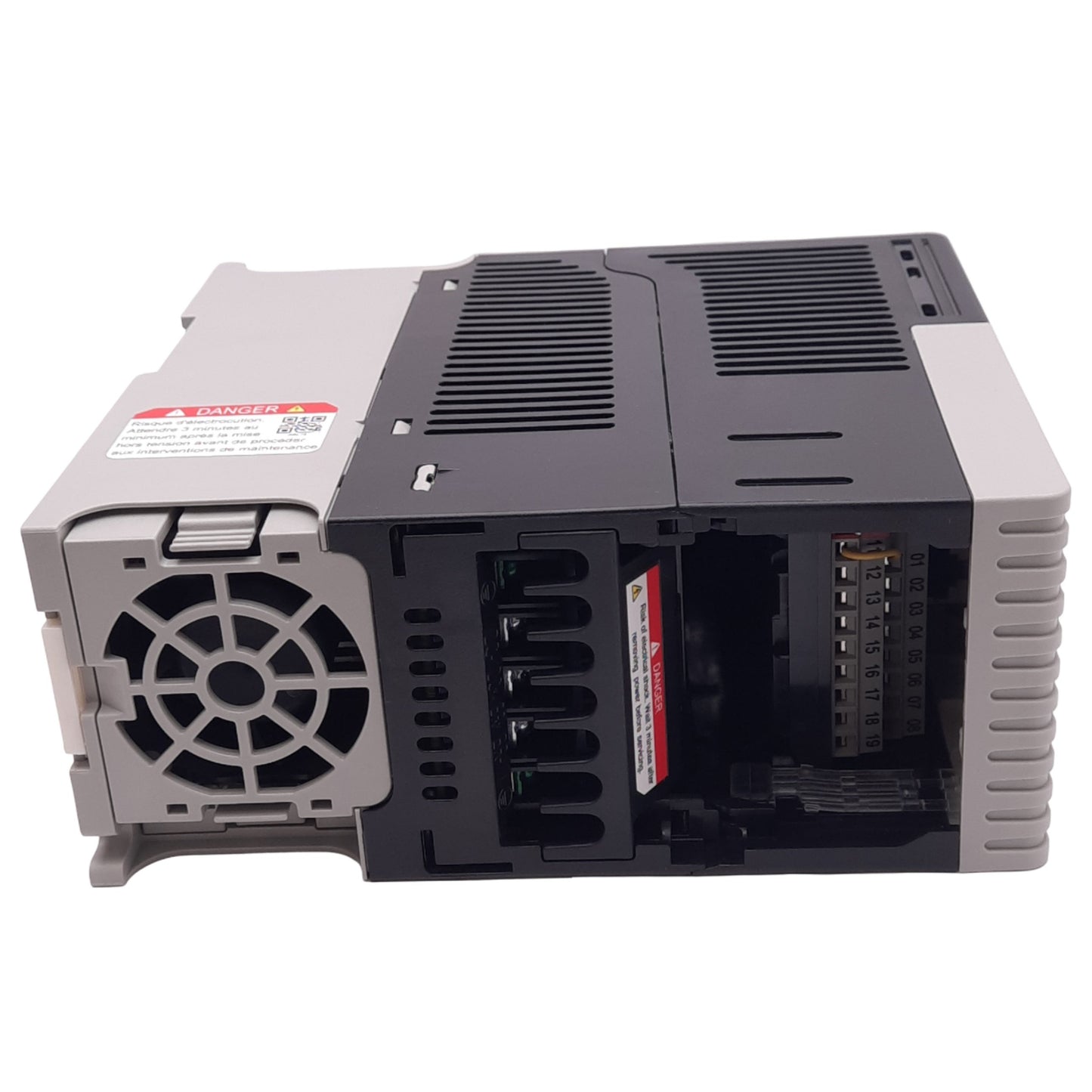 New Allen Bradley 25B-B8P0N104 PowerFlex AC Drive, 1.5kW, 3-Ph 0-500Hz 0-230VAC 8A