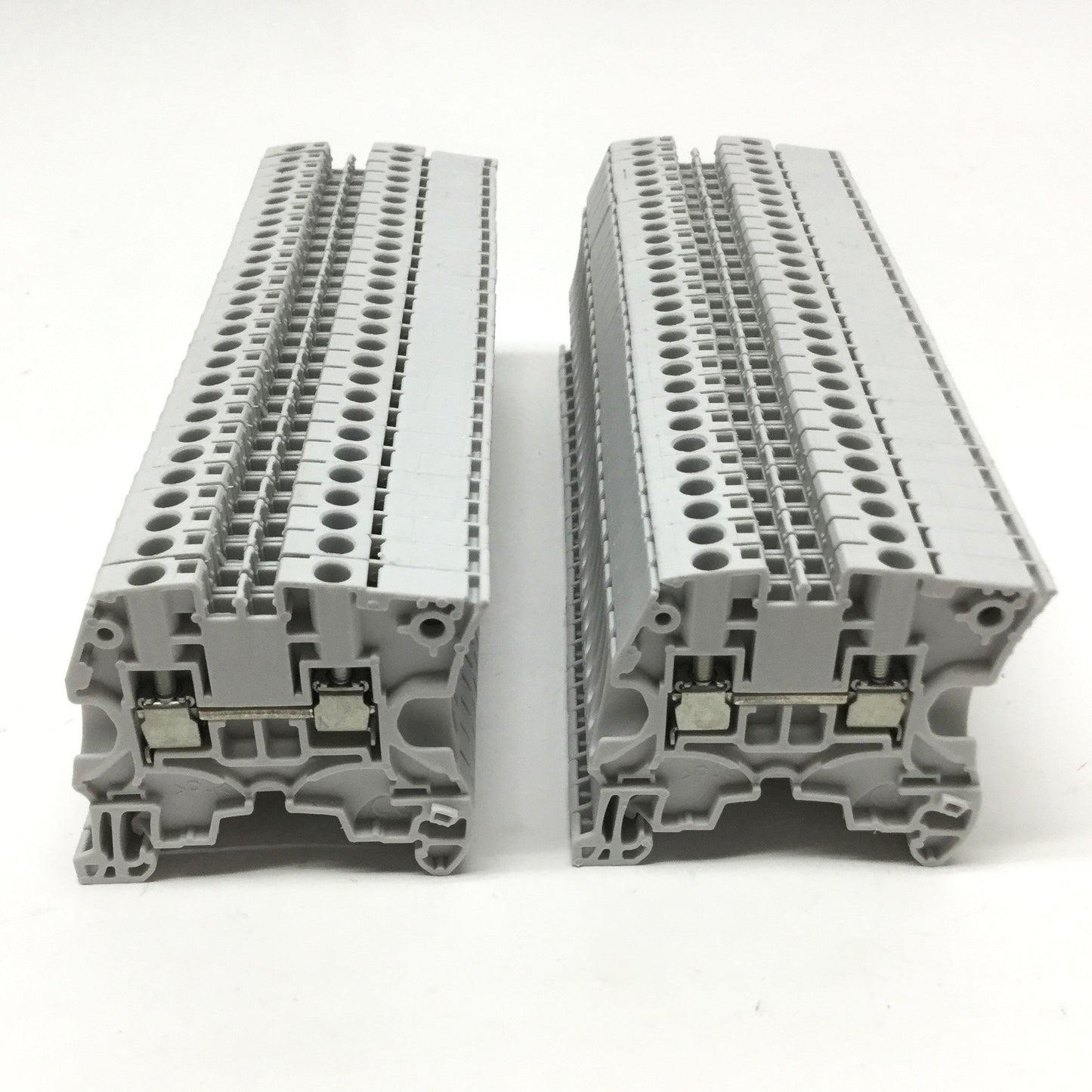 Used Lot of 56 TE Entrelec 1SNK505010R0000 ZS4 Feed-Thru Terminal Blocks, 1000VAC 32A
