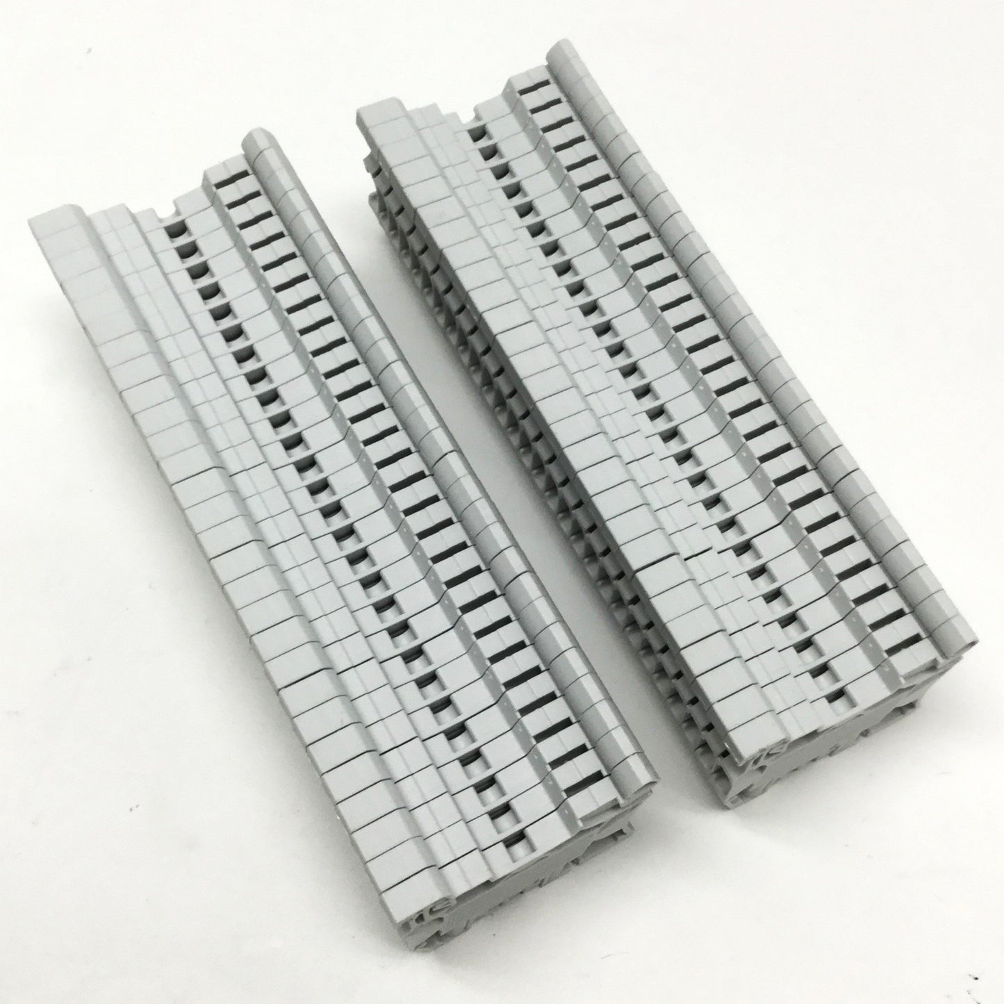 Used Lot of 56 TE Entrelec 1SNK505010R0000 ZS4 Feed-Thru Terminal Blocks, 1000VAC 32A