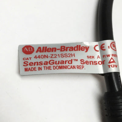 Used Allen Bradley 440N-Z21SS2H SensaGuard Non-Contact Safety Interlock Switch 24VDC