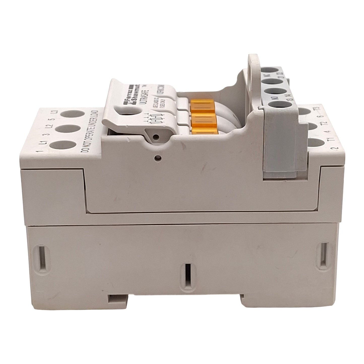 New – Open box Ferraz Shawmut USFMCCMI Fuse Holder, 3-Pole, 30A 600V, Class CC Fuses, DIN Rail