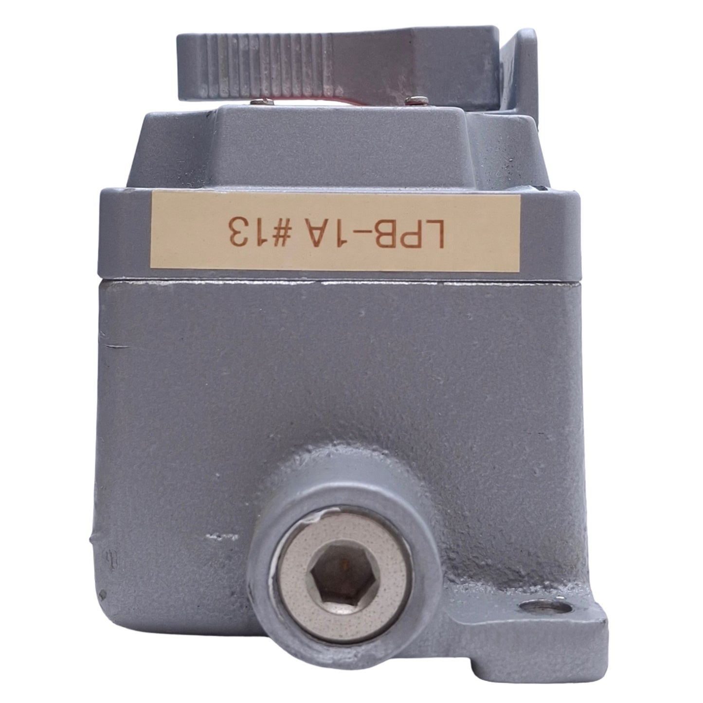 Used Killark XNS-1C Tumbler Switch Cover No Device 120/277VAC, 20A, SPST 1-Pole