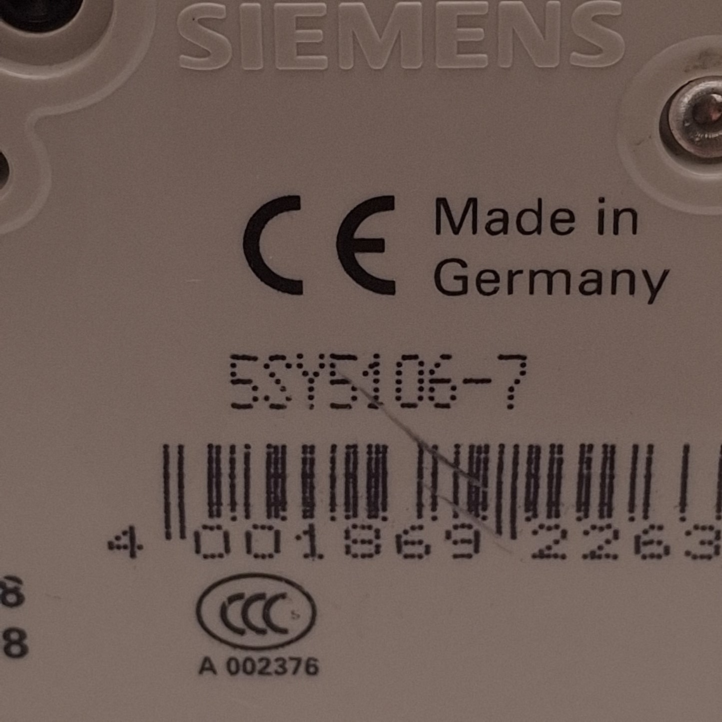 Used Siemens 5SY5106-7 Circuit Breaker, 1-Pole, 6A 230/400VAC, C-Curve, DIN Rail