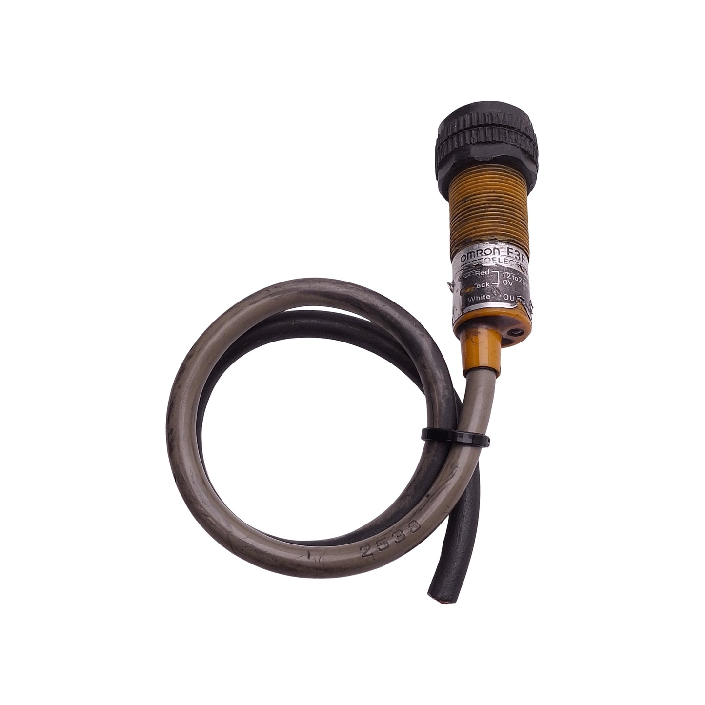 Used Omron E3F-DS10B4 Photoelectric Switch, PNP 12-24VDC 25mA, 0.1m Range, M18 Barrel