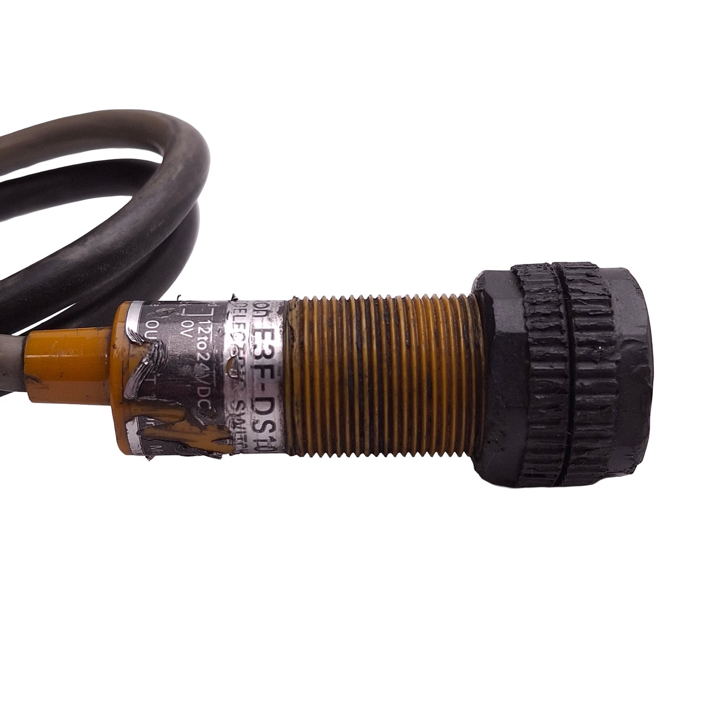 Used Omron E3F-DS10B4 Photoelectric Switch, PNP 12-24VDC 25mA, 0.1m Range, M18 Barrel