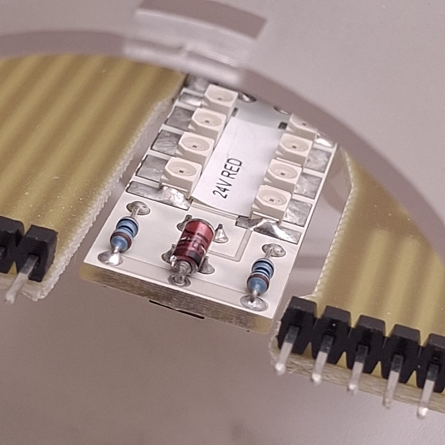 Used Cutler-Hammer E26B2V2 LED Tower Stacklight, Red, Incandescent, 24VDC Lamp