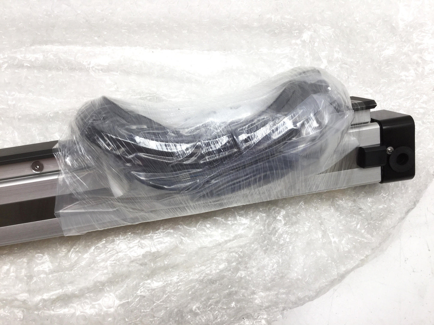 New Parker OSP-P32 PS32/44 Rodless Cylinder w/Powerslide Linear Guide, 864mm Stroke