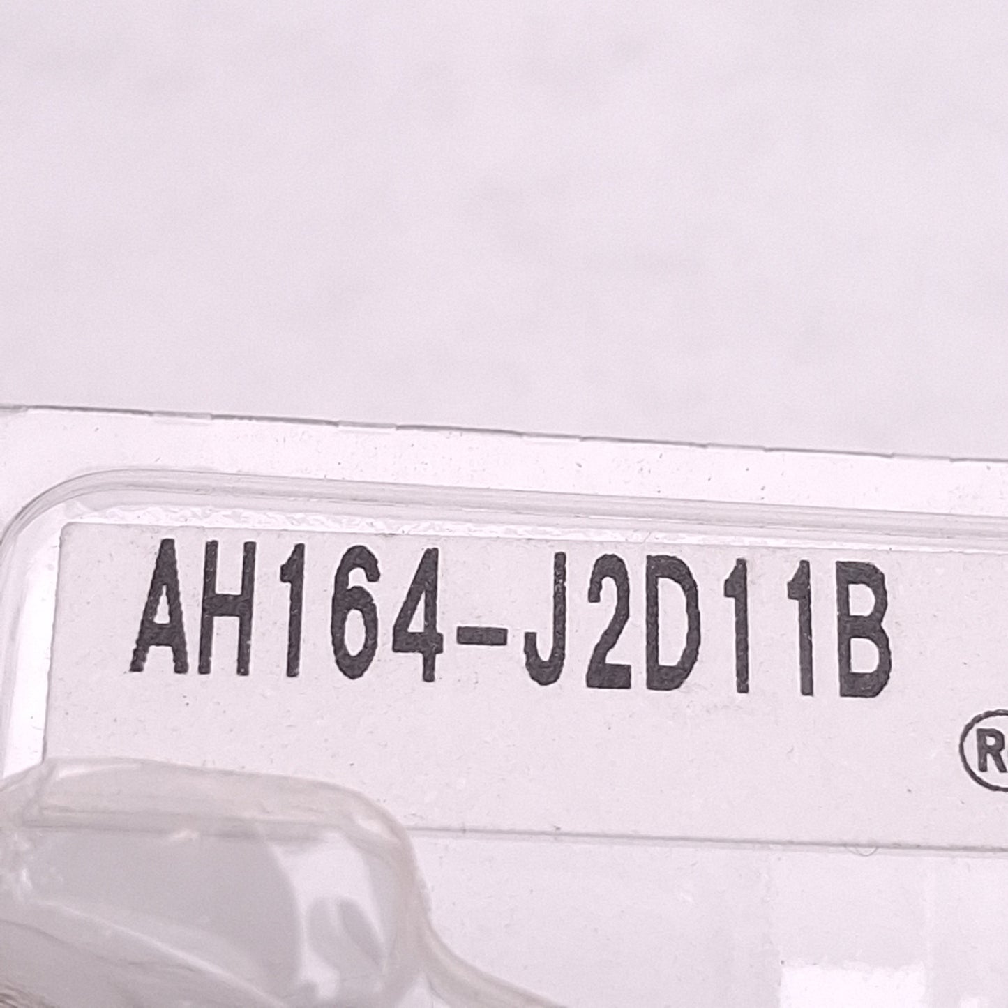 New Fuji Electric AH164-J2D11B Keylock Switch, 1NO+1NC, 2-Pos, 250VAC/125VDC, ø16mm
