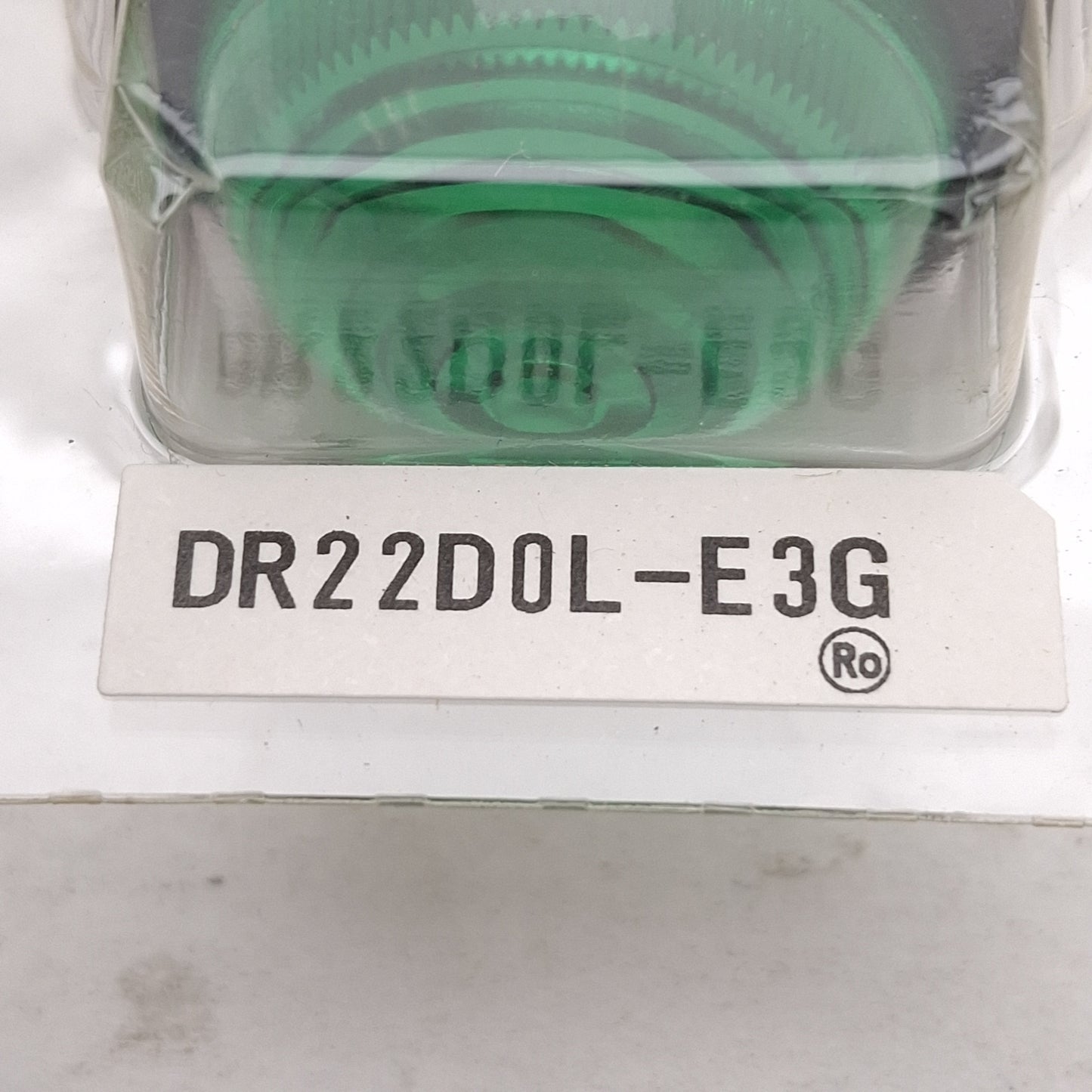 New Lot of 2 Fuji Electric DR22D0L-E3G Green Dome Pilot Light, ø30mm, 30VAC/DC 1W