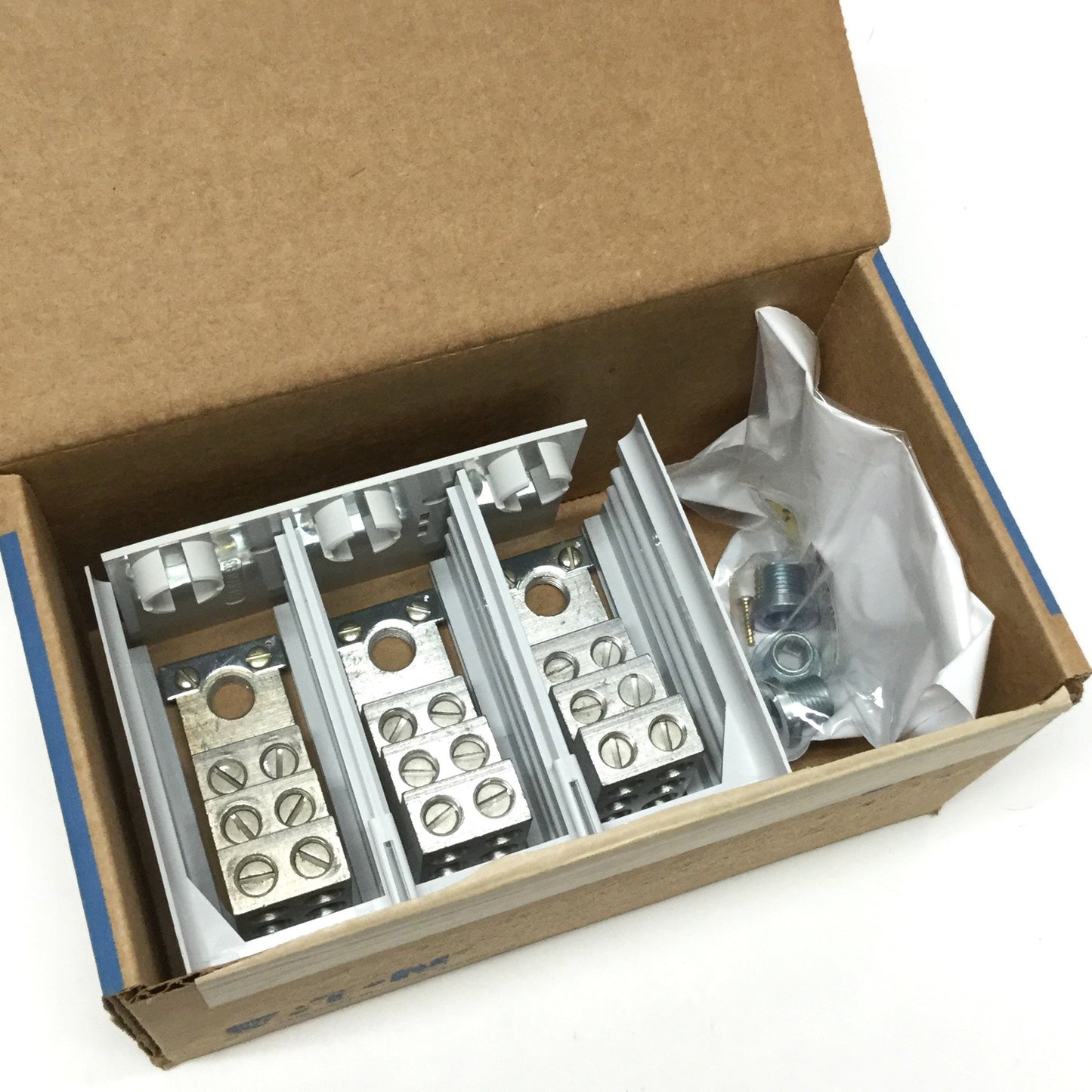 New Eaton CCP2-MW6-6 Disconnect Switch Terminal Lug Kit, 6-Port, 400A, 14-1/0 AWG
