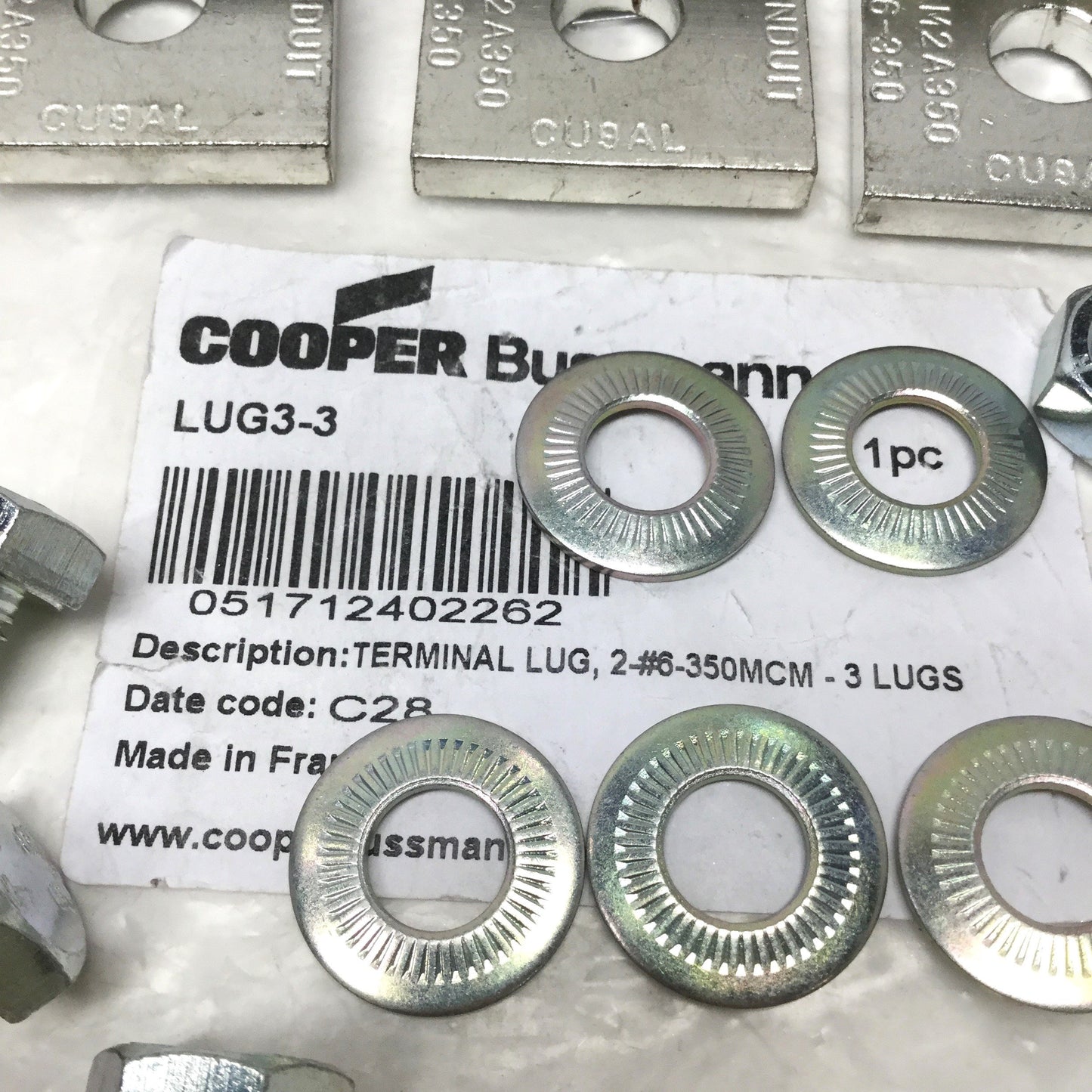 New – Open box Cooper Bussmann LUG3-3 Terminal Lug Kit, 3-Pole, 400A, 2x #6AWG-350MCM Wires