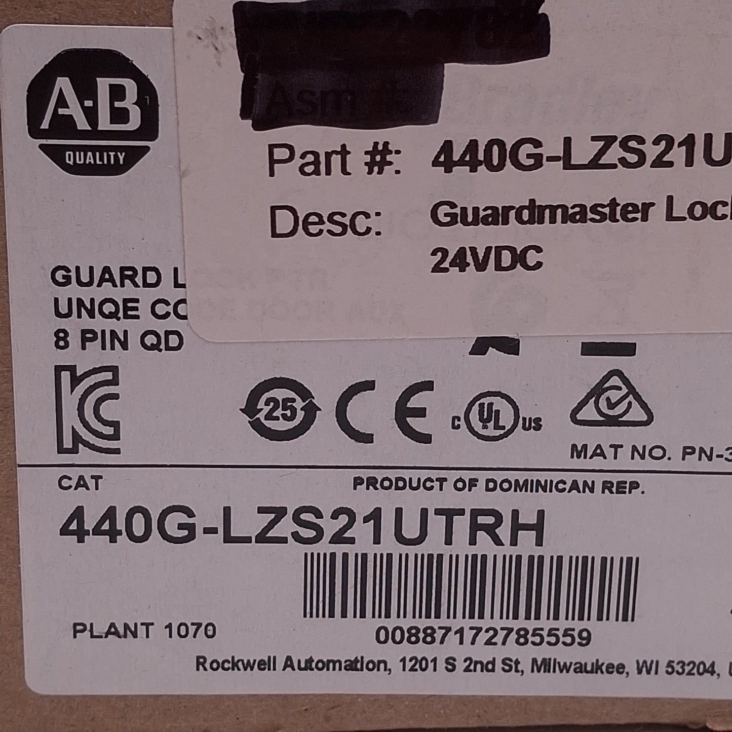 New Allen Bradley 440G-LZS21UTRH Guardmaster Safety Interlock Switch, Unique RFID