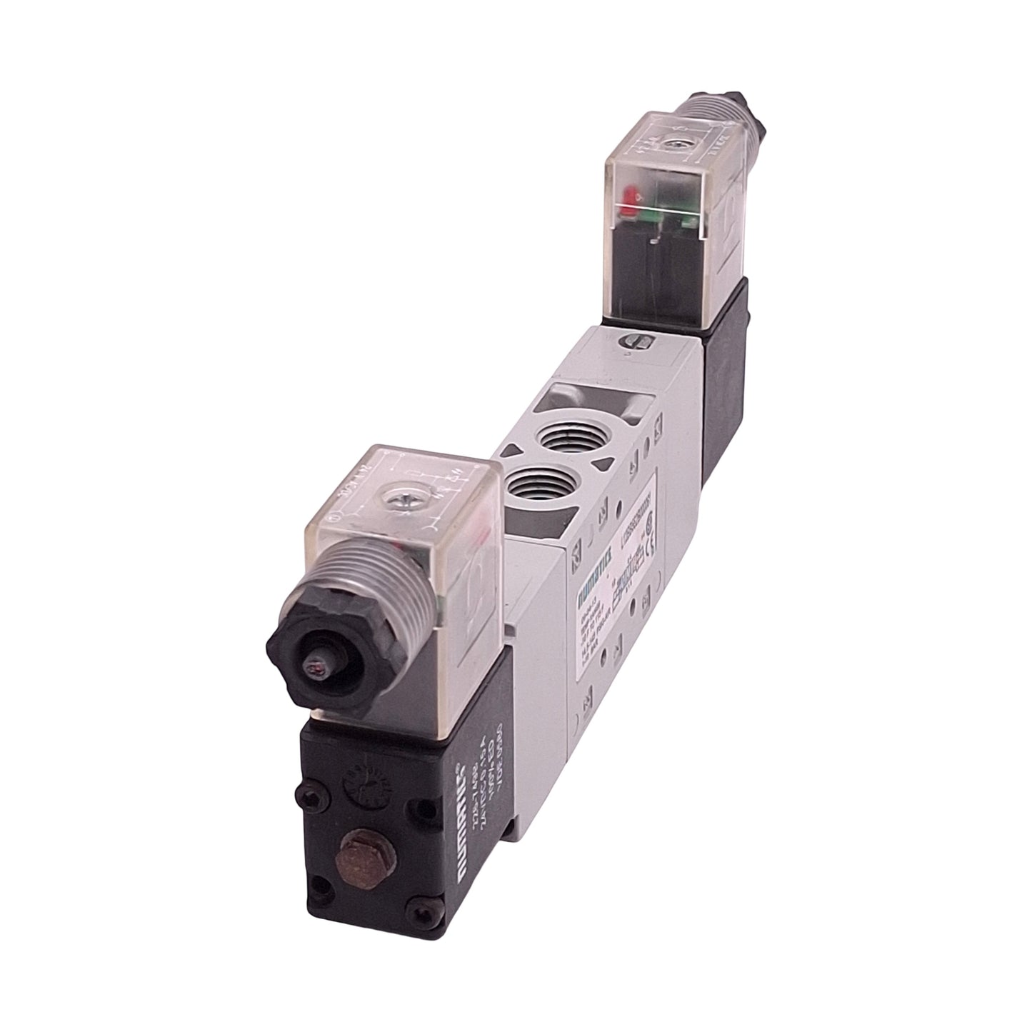 Used Numatics L12BB552B000061 Solenoid Valve, 5/2-Way, 1/4in NPT, 1-10bar, 24VDC Coil