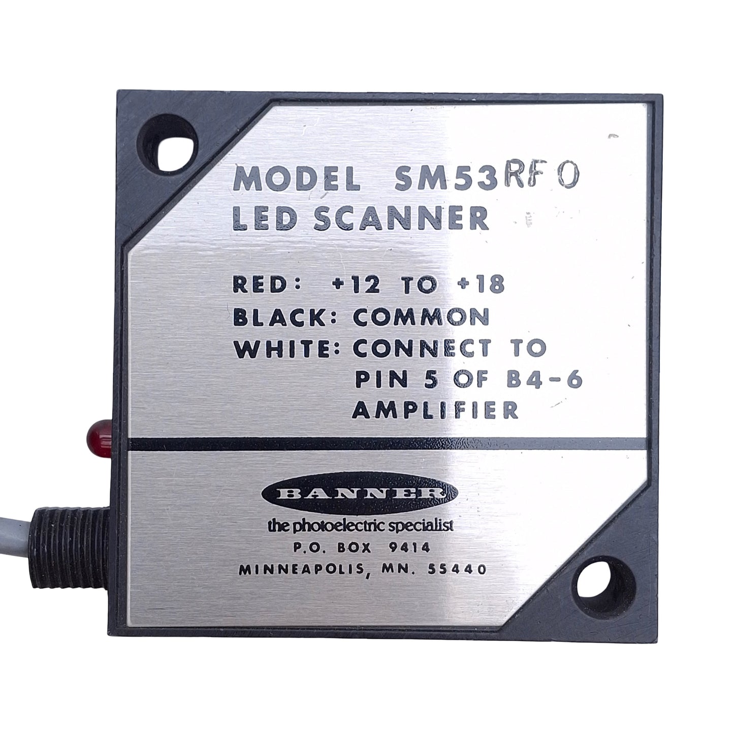 Used Banner SM53 Modulated Emitter/Receiver Pair 10-30VDC, 4ft Range, Infrared 880nm