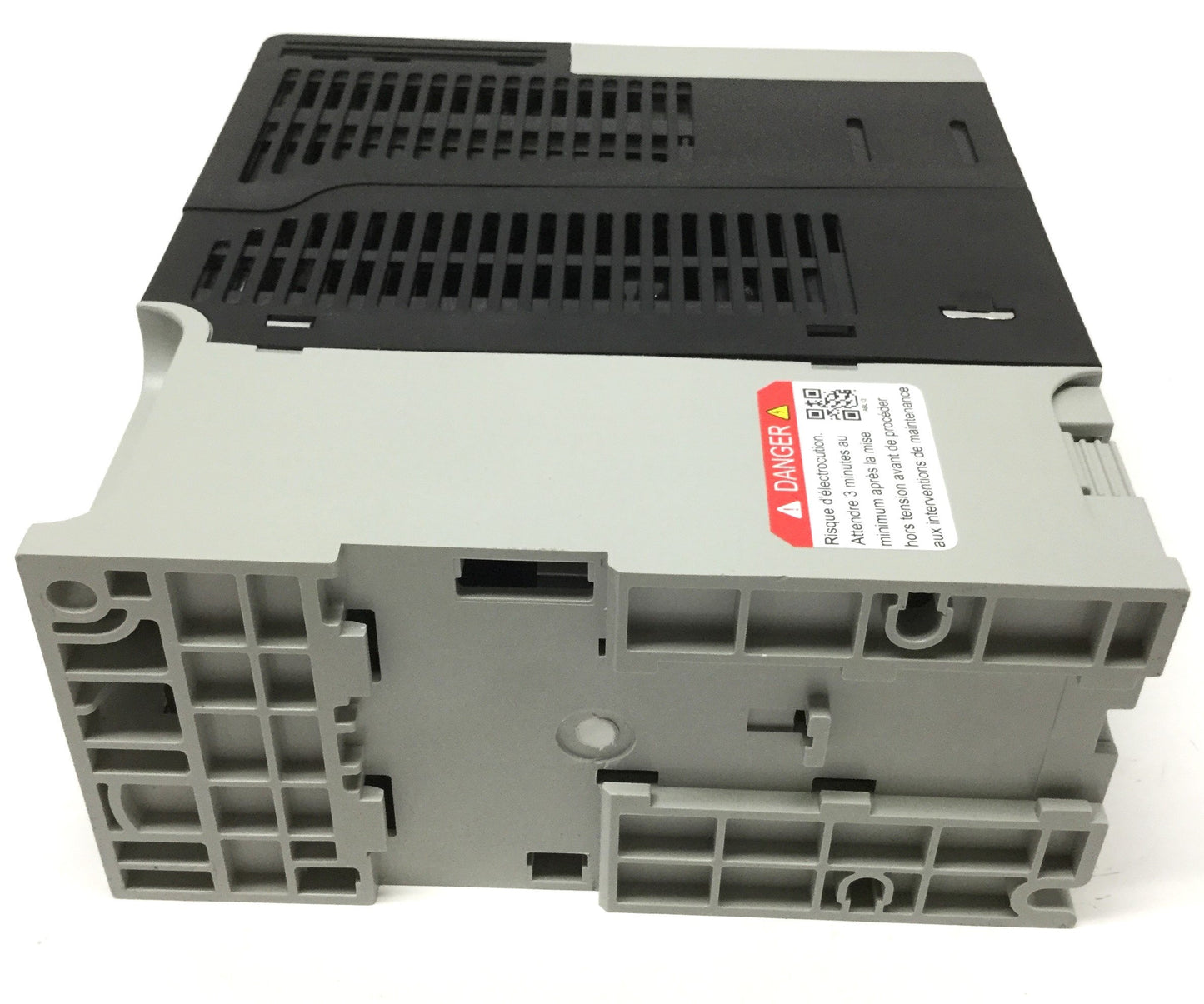 New – Open box Allen Bradley 25B-D2P3N104 PowerFlex 525 Variable Frequency Drive 480VAC 3PH 1HP
