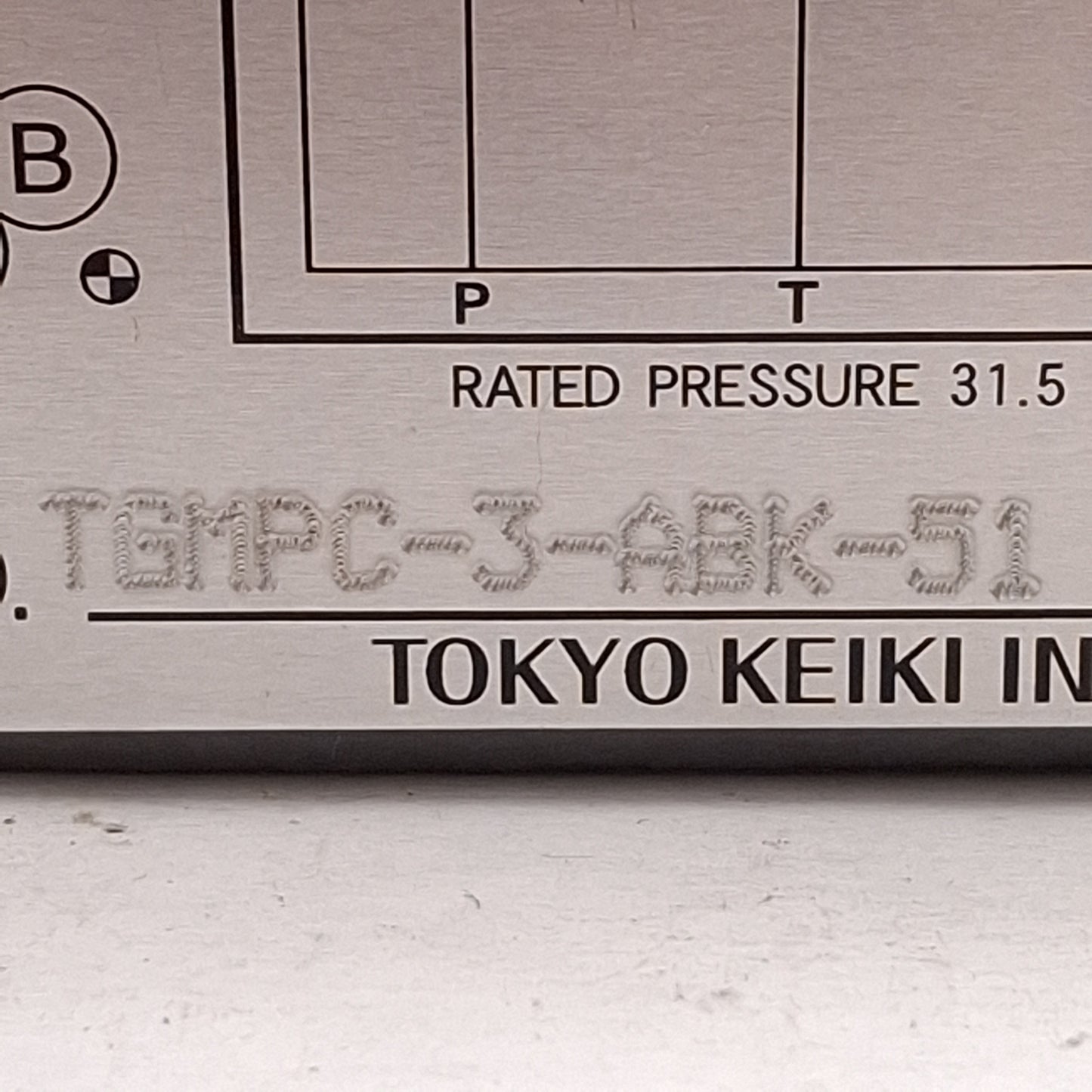 New – Open box Tokyo Keiki TGMPC-3-ABK-51 Hydraulic Check Valve, 0.1-31.5MPa, ISO 4401-03