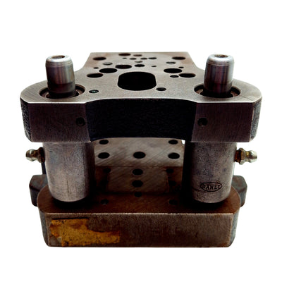 Used Danly Die Set, Two Post, Two Shoe, 3 3/8in x 2 5/8in Shoes, ø1/2in Posts