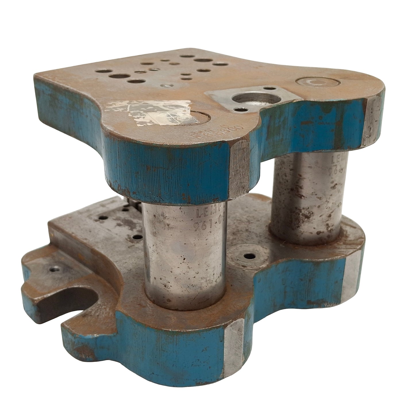 Used Danly T390 Shoe Die Set, 4in x 4in, Two Post, Two Shoe, ø4in, ø1in Post