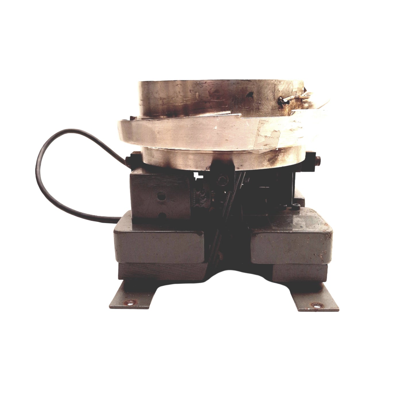 Used Service Engineering Inc 4/86 Vibratory Bowl Feeder, 6" Bowl, 115 VAC, 3 A