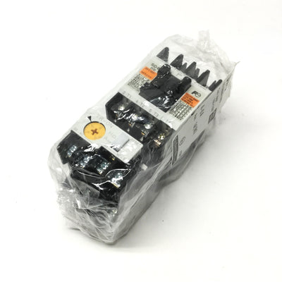 New Fuji SW-0 Magnetic Switch Motor Starter, 3-Pole+1NO, 4-6A Overload Relay, 100VAC