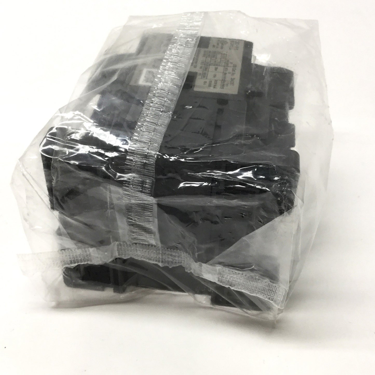 New Fuji Electric SC-N1 Magnetic Contactor, 50A, 3-Pole, 2NO-2NC Aux, 100VAC Coil