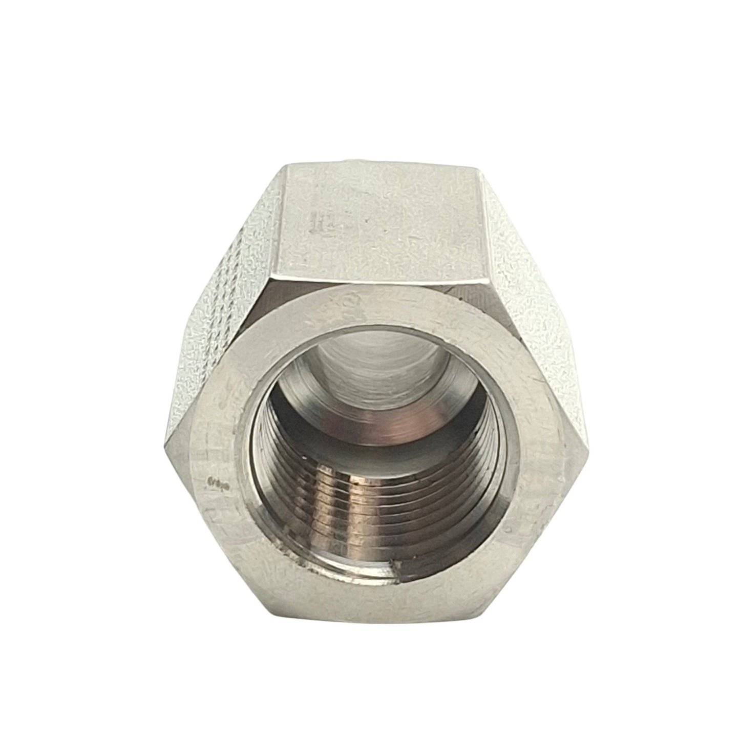 New – Open box SSP J10FC Male Connector Fitting 5/8in Male SAE 37° Flare to 1/2in NPT Female