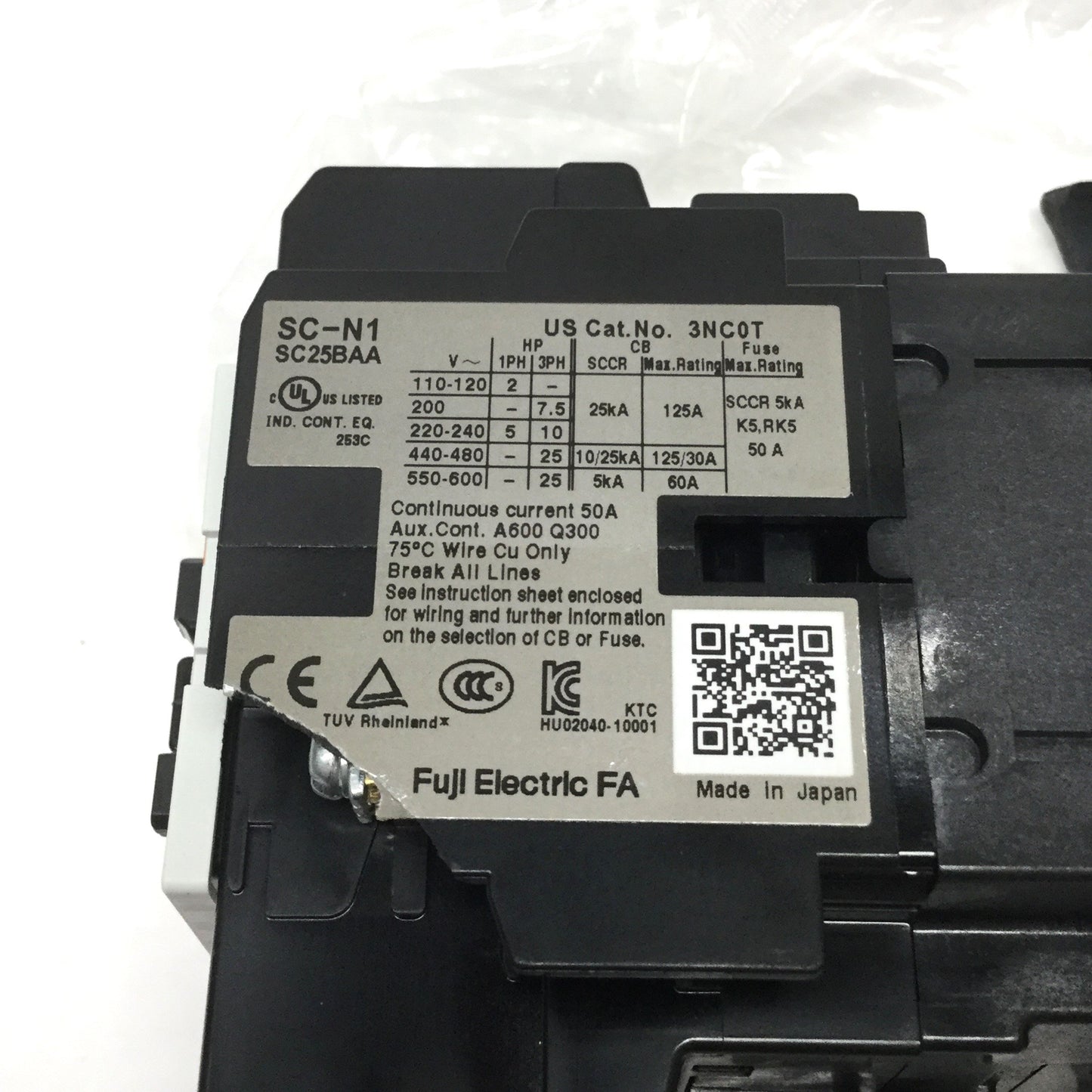 New – Open box Fuji SC-N1 Magnetic Contactor, 50A, 3-Pole, 2NO-2NC Aux, 100VAC *Broken Ribs*
