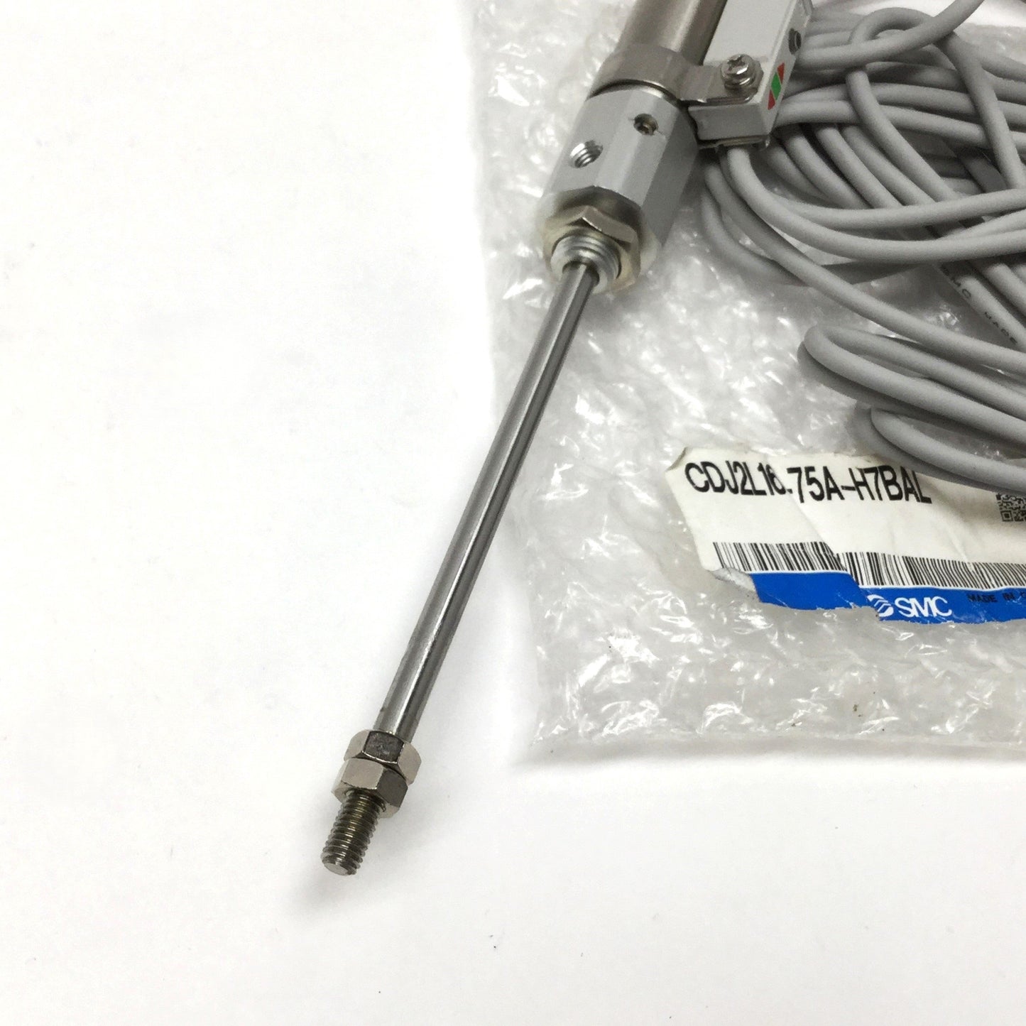 New – Open box SMC CDJ2L16-75A-H7BAL Air Cylinder, Ø16mm Bore, 75mm Stroke w/Auto Switches