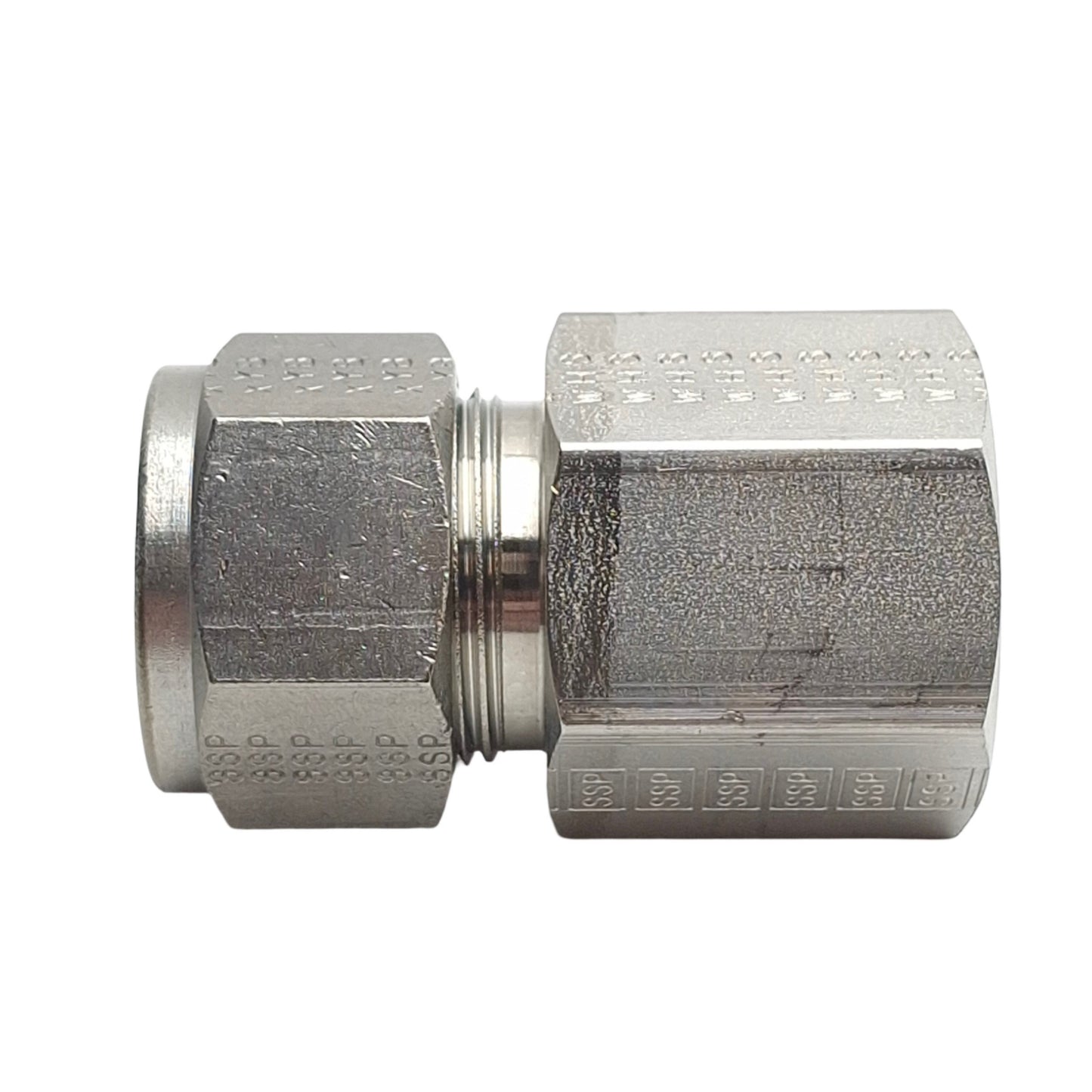 New – Open box SSP ISSD10FC8 Duolok Female Connector, 1/2in NPT Female to 5/8in OD Tube